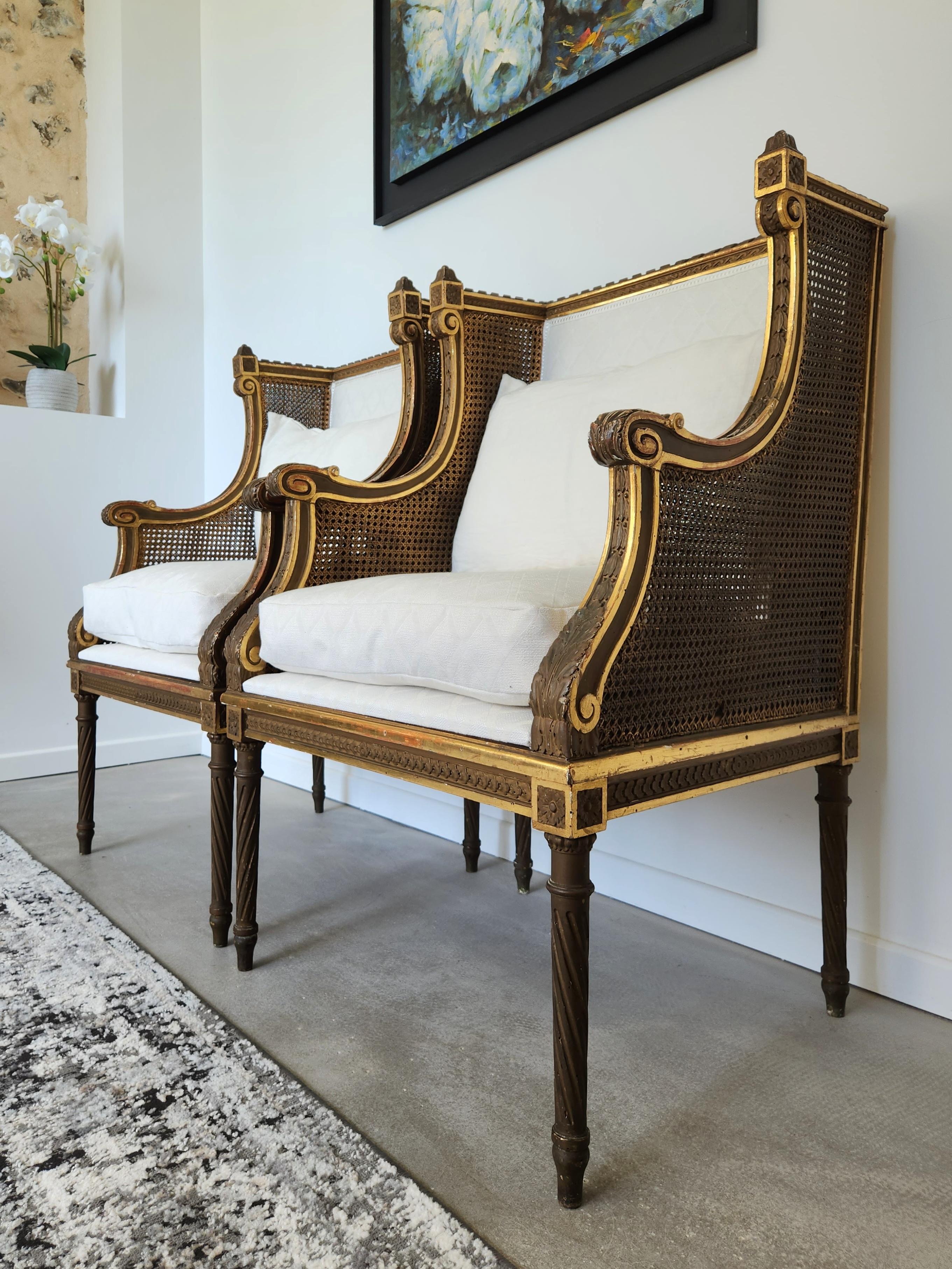 Antique French Louis XVI Pair Of Armchair, Gilded Wood, 18th Century For Sale 4