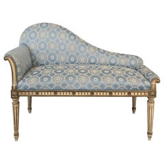 Antike Französisch Louis XVI Petite gemalt Chaise Lounge