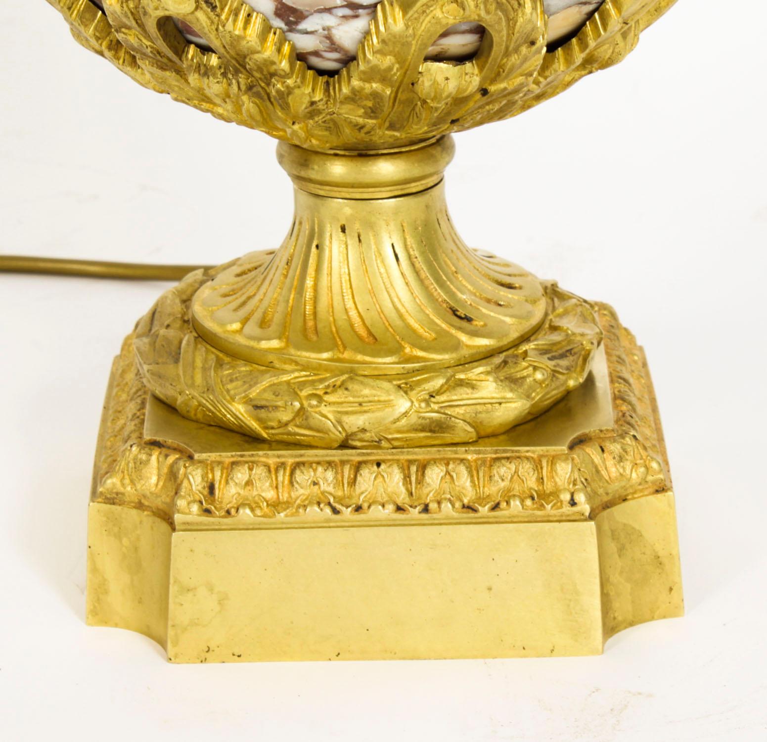 Antique French Louis XVI Revival Ormolu Mounted Marble Table Lamp 1860s For Sale 8