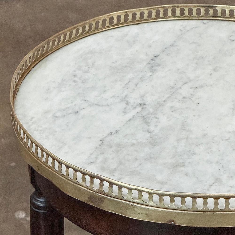 Antique French Louis XVI Round Mahogany End Table with Carrara Marble For Sale 6