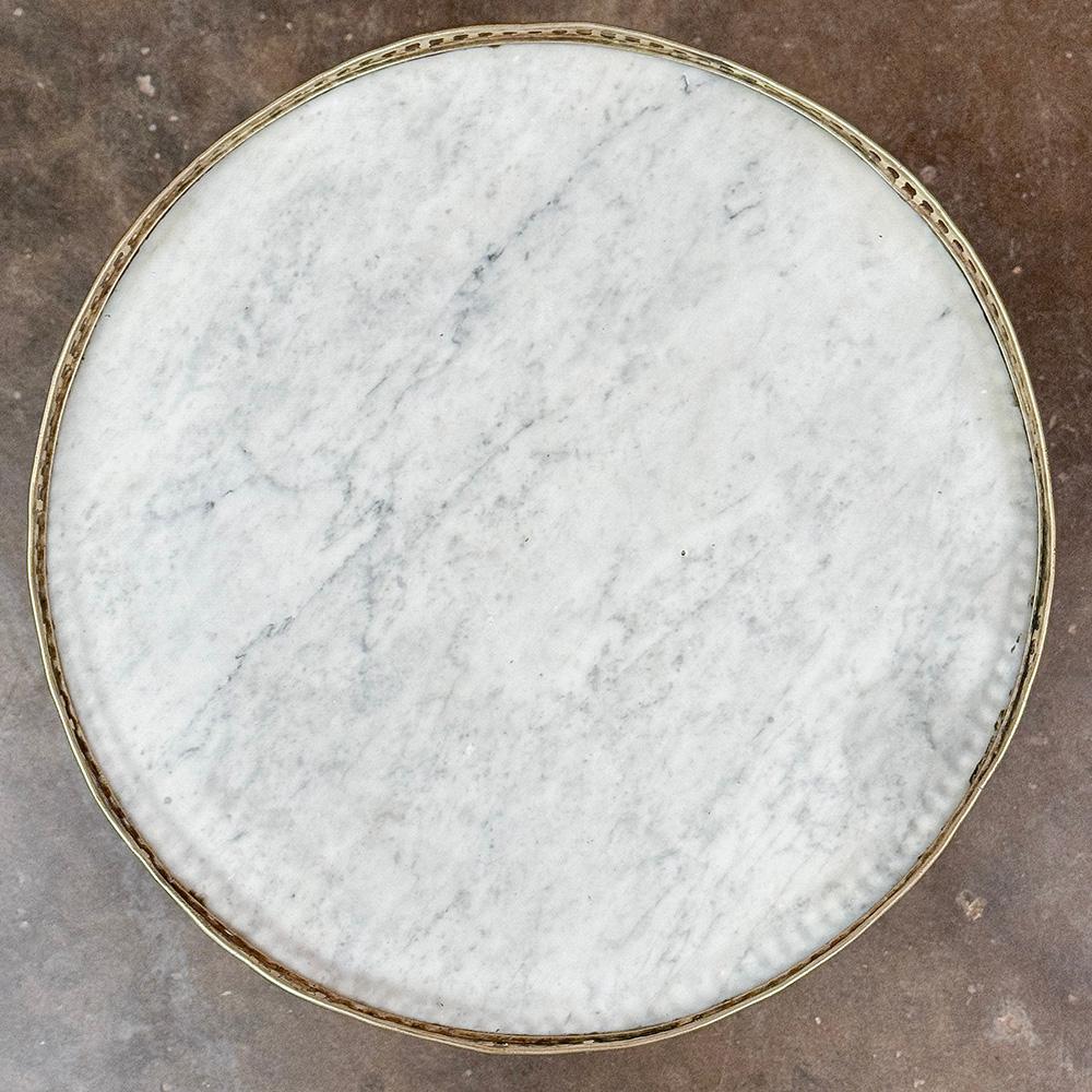 Antique French Louis XVI Round Mahogany End Table with Carrara Marble For Sale 8
