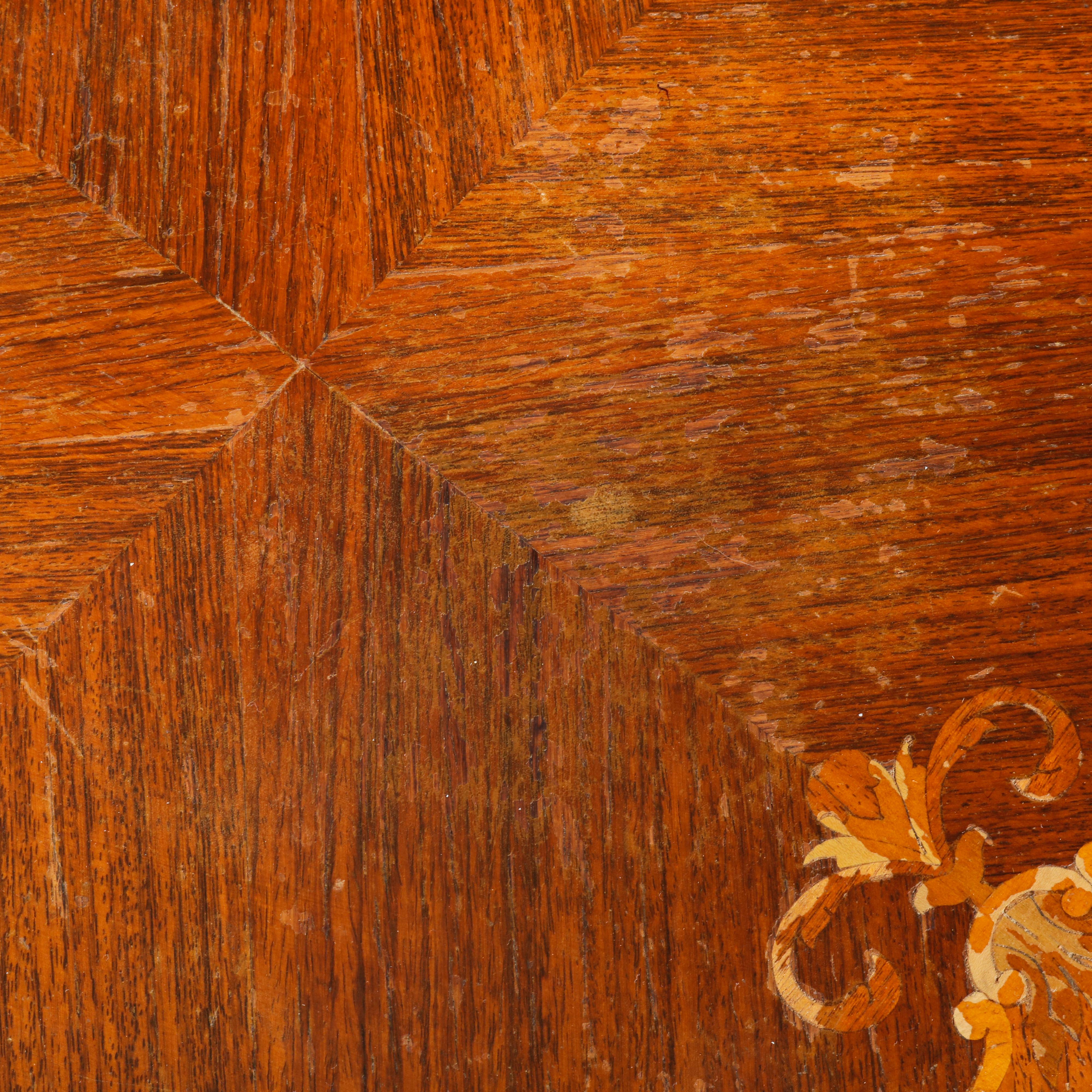 Anciennes tables d'appoint françaises Louis XVI en bois de citronnier et marqueterie de bois de rose, vers 1930 en vente 8