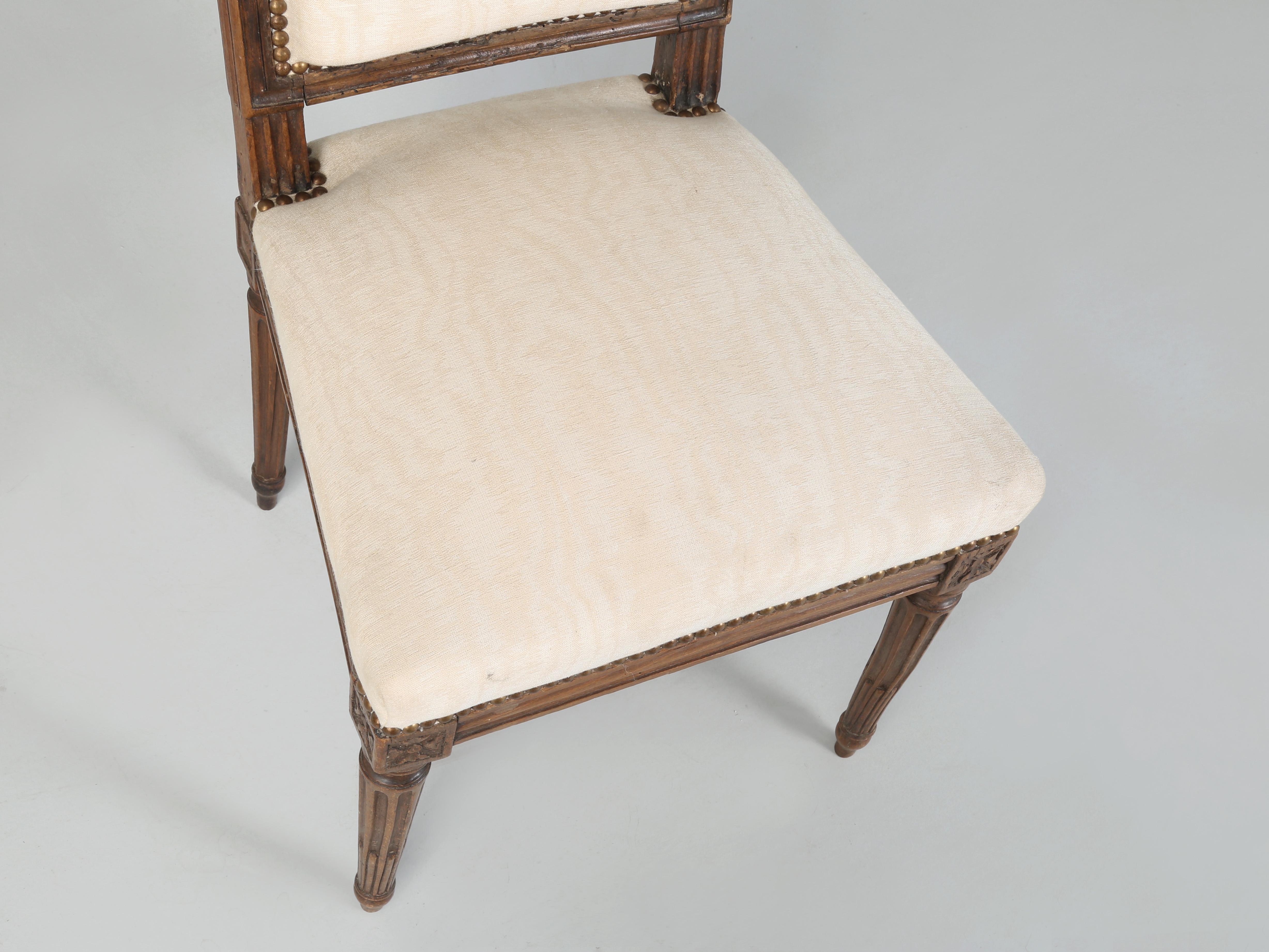 Antique French Louis XVI Side Chair in Hand-Carved Walnut Over 200-Years Old For Sale 1