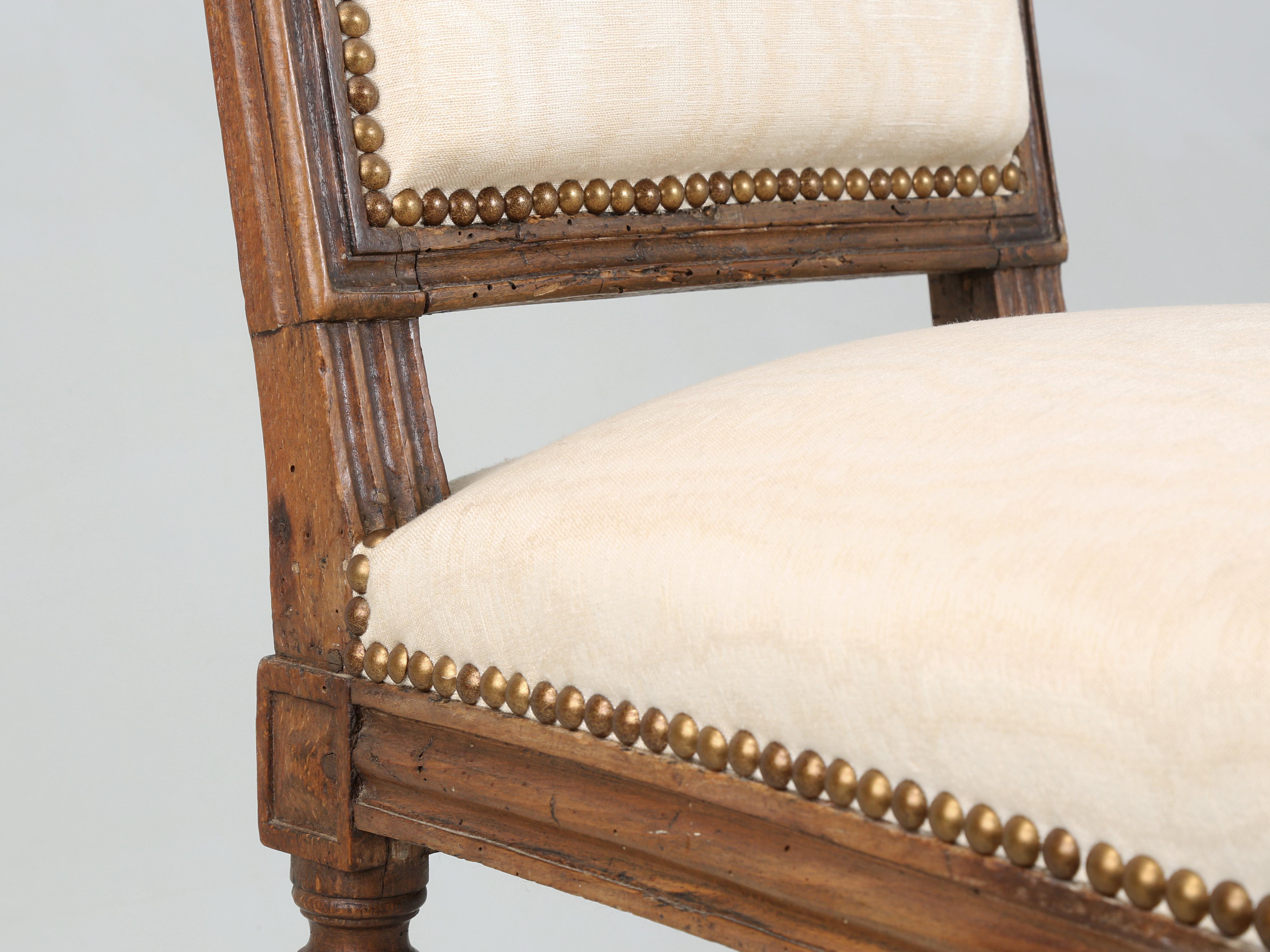 Antique French Louis XVI Side Chair in Hand-Carved Walnut Over 200-Years Old For Sale 2