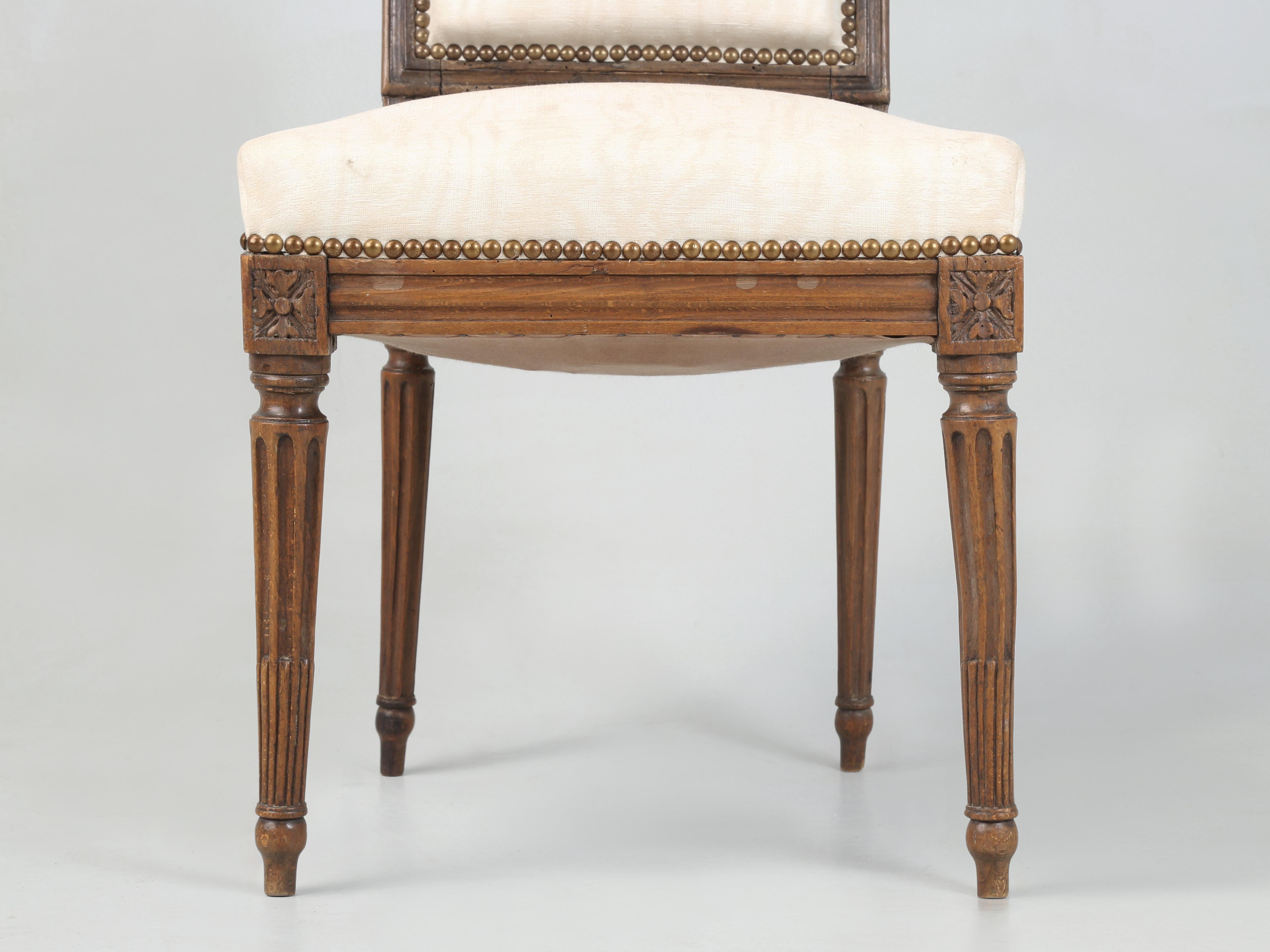 Antique French Louis XVI Side Chair in Hand-Carved Walnut Over 200-Years Old For Sale 3
