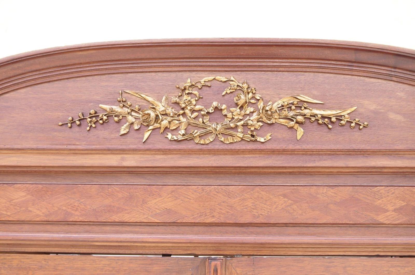 Antique French Louis XVI Style 94