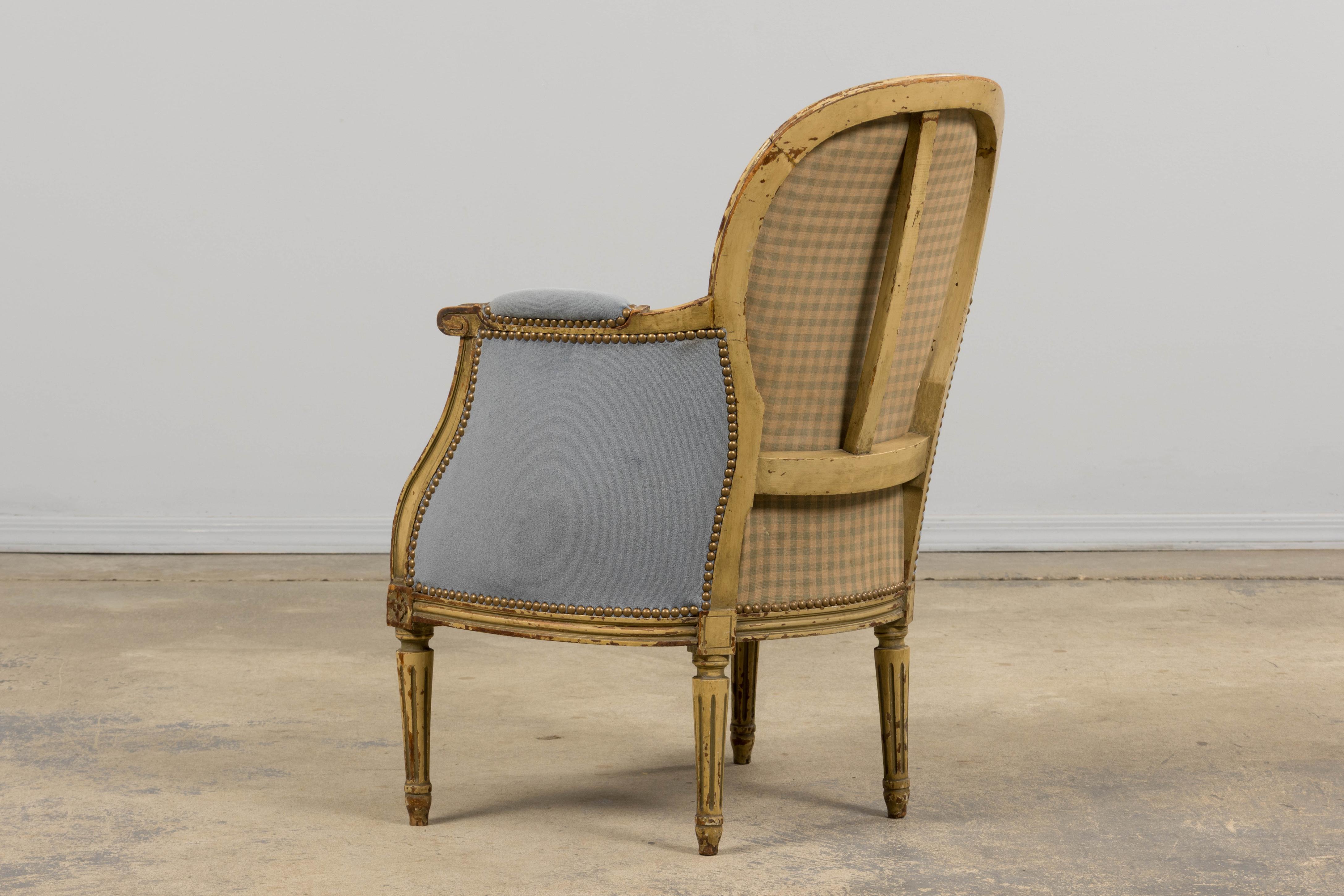 Antiguos sillones franceses estilo Luis XVI de terciopelo azul - Pareja en venta 6