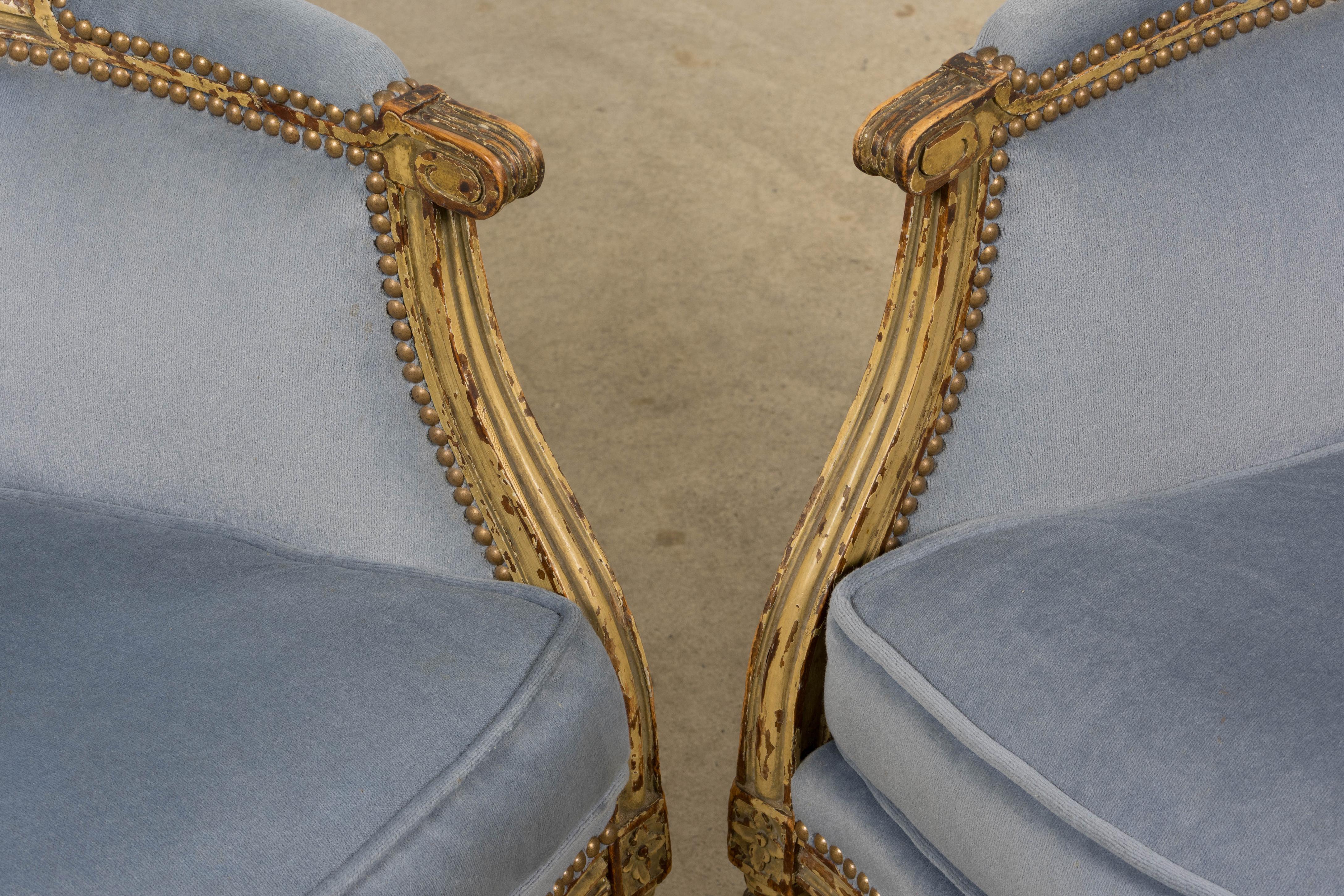 Antiguos sillones franceses estilo Luis XVI de terciopelo azul - Pareja siglo XIX en venta