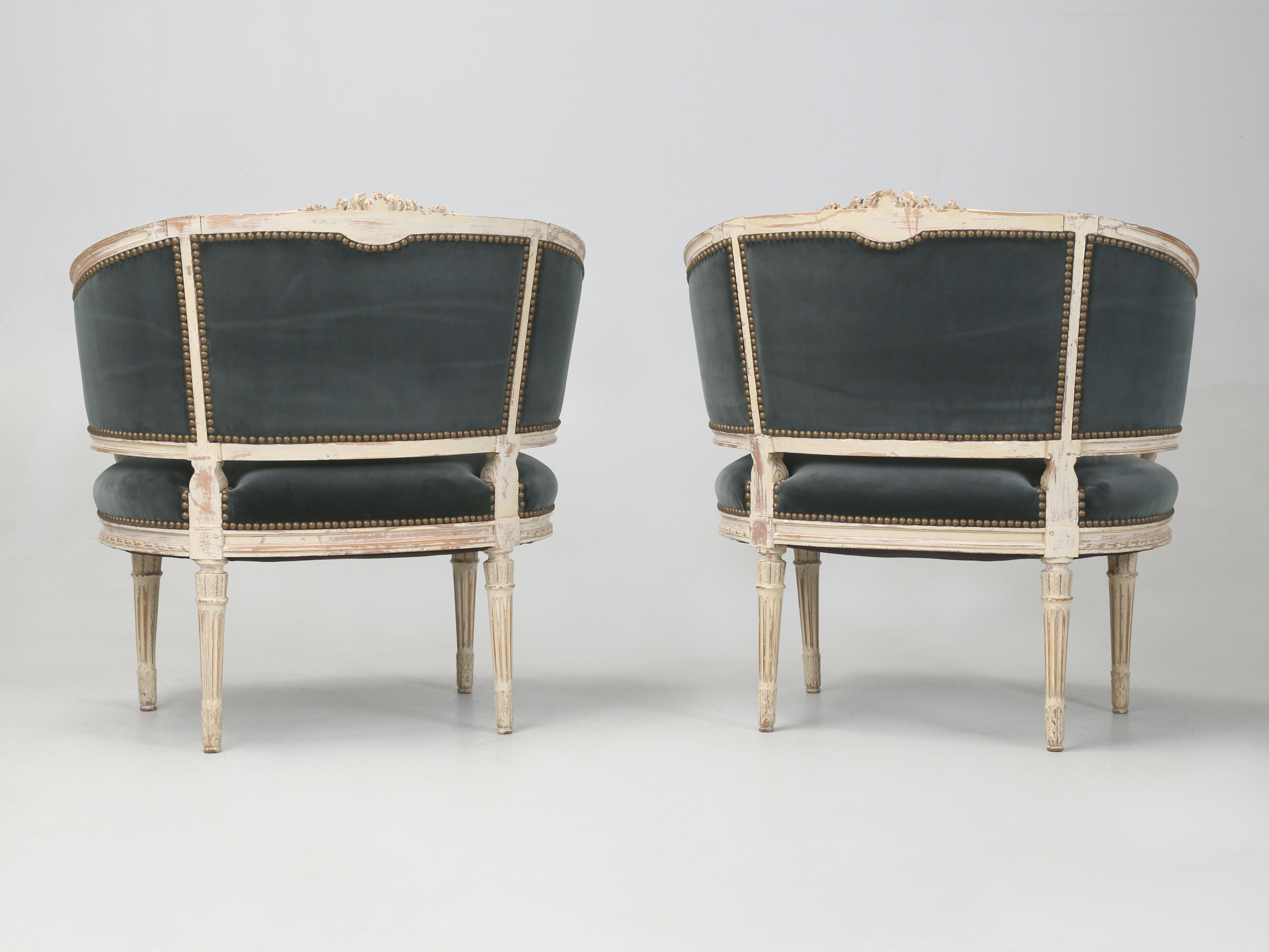 Antique French Louis XVI Style Armchairs or Bergère Chairs from the Early 1800’s In Good Condition For Sale In Chicago, IL