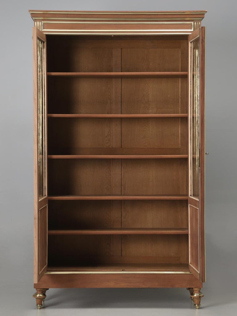 Antique French Louis XVI Style Bookcase or Bibliotheque in Mahogany and