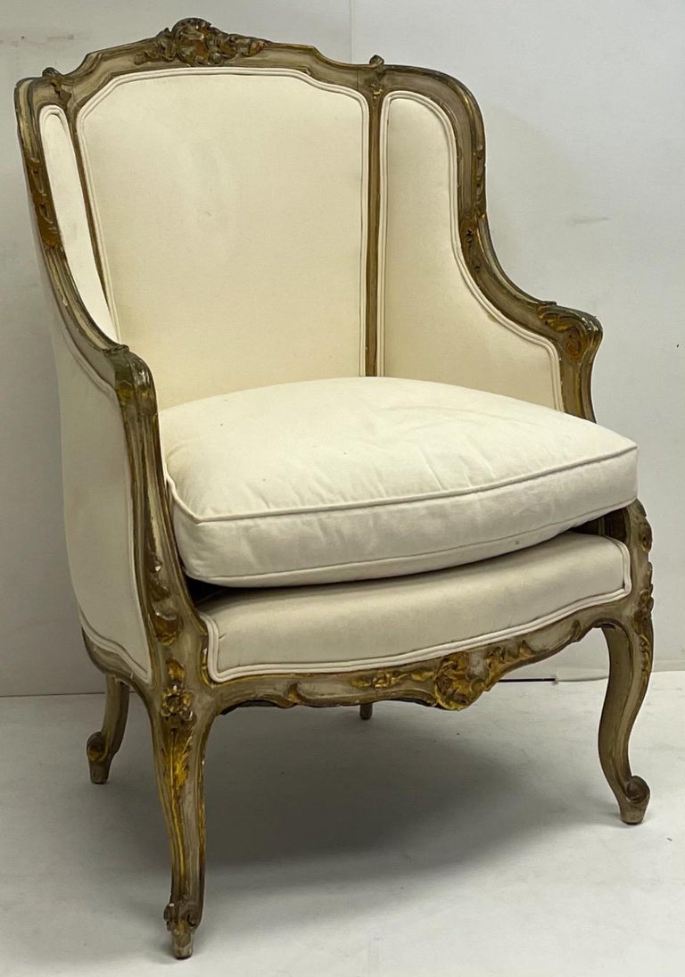 Antique French Louis XVI Style Carved Giltwood BergereChair In Good Condition For Sale In Kennesaw, GA