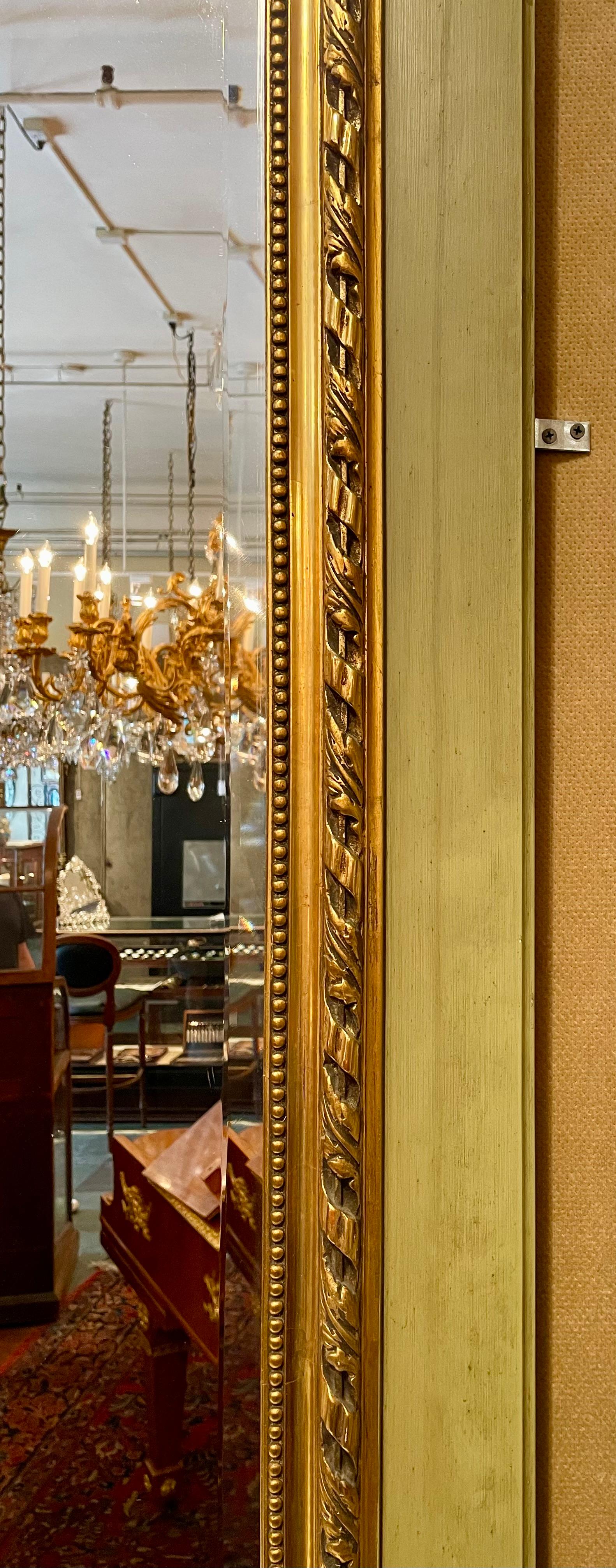 Luigi XVI Antique French Style Louis XVI Carved Trumeau Mirror with Gold, Circa 1860-1880. in vendita