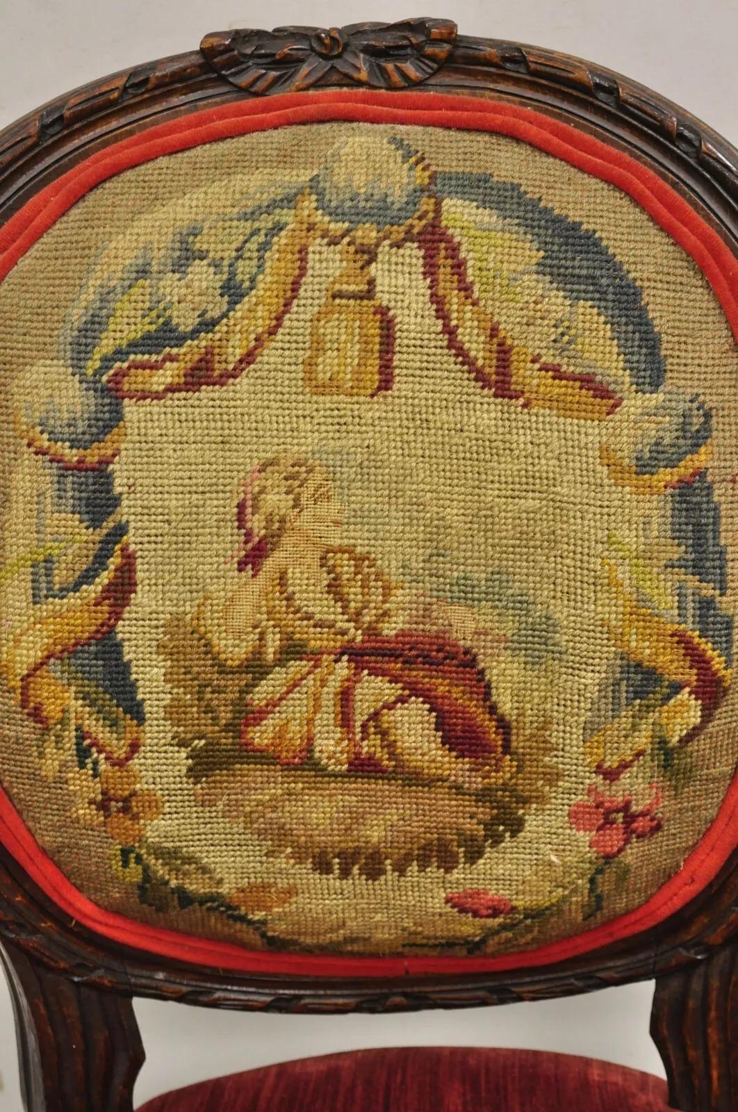 Sconosciuto Antique French Louis XVI Style Carved Walnut Needlepoint Red Fauteuil Arm Chair (Sedia a braccio) in vendita