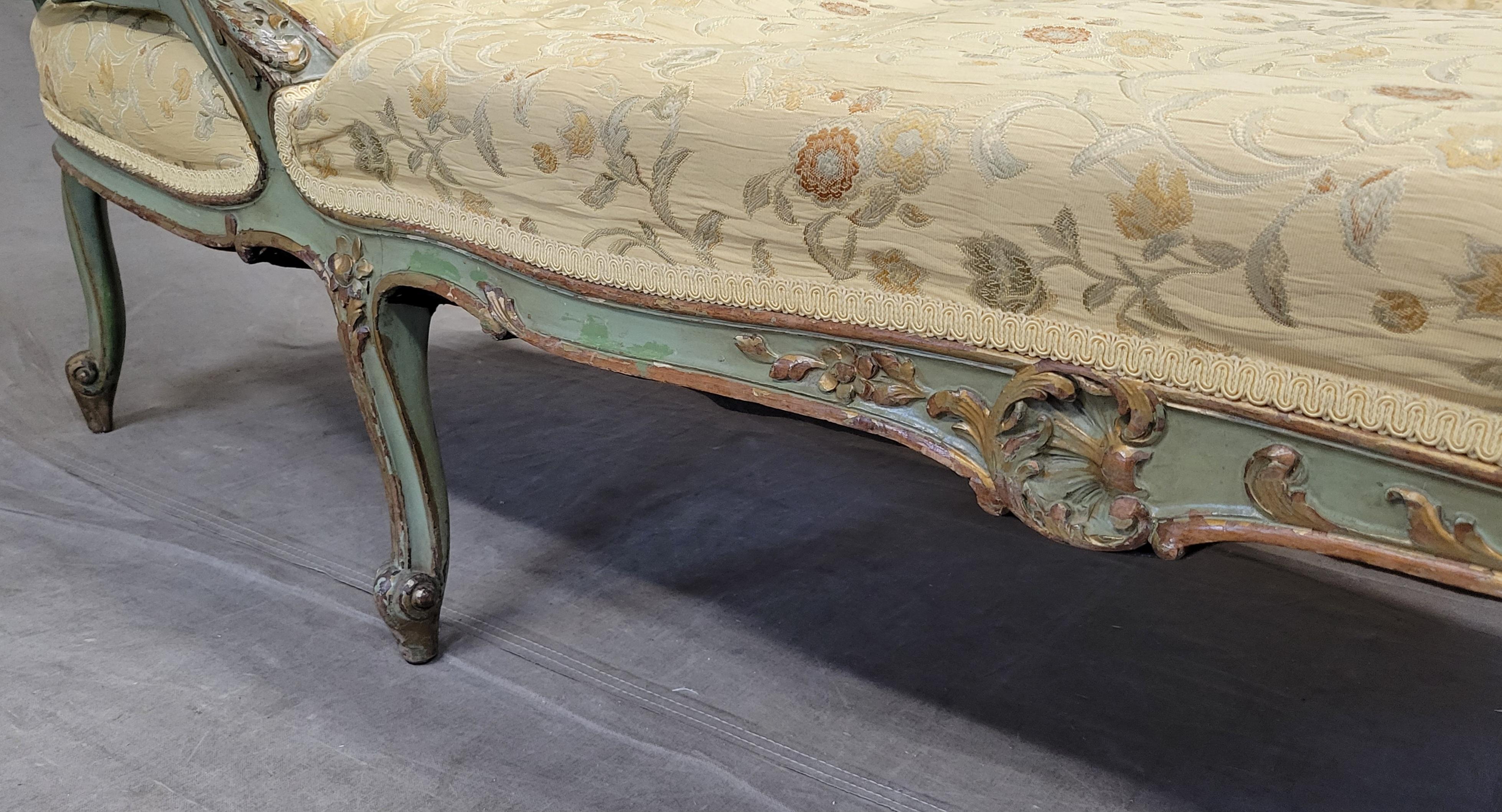 Late 19th Century Antique French Louis XV Style Chaise Lounge with Brocade Upholstery