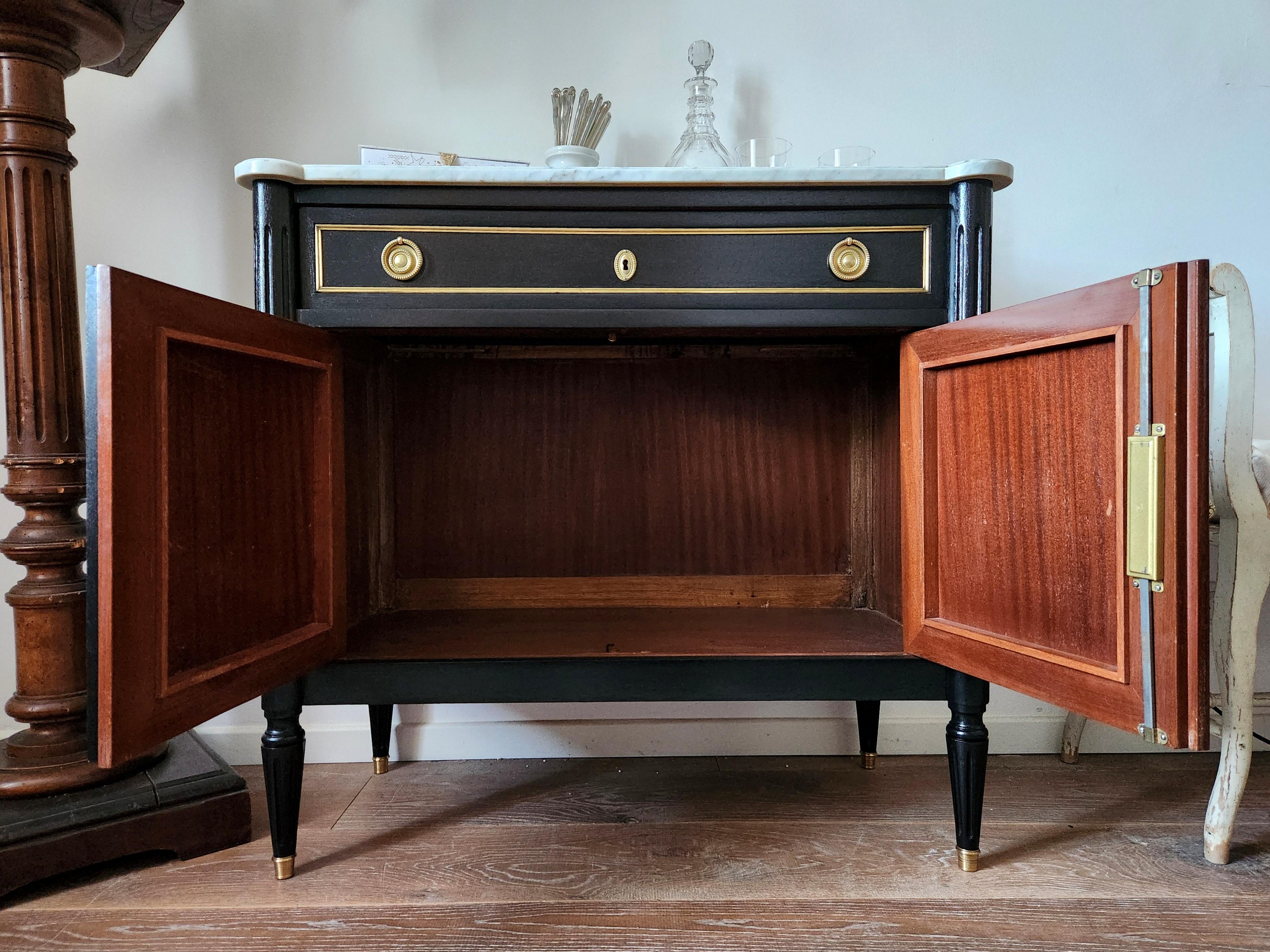 Antique French, cassettiera in stile Luigi XVI Commode Buffet Bar in vendita 4