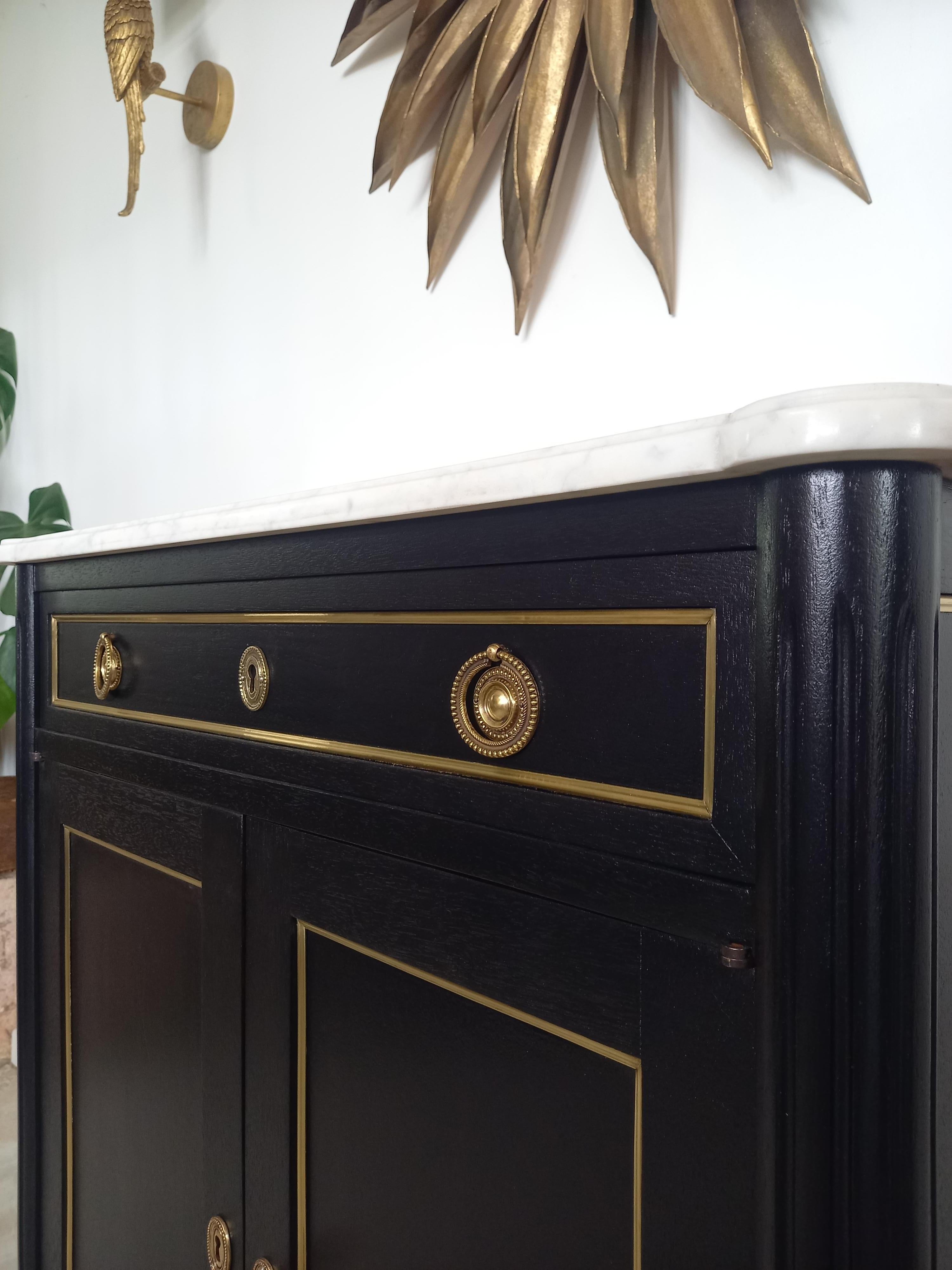Antique French, Louis XVI Style Chest of Drawers Commode Buffet Bar In Good Condition For Sale In Senonches, Centre-Val de Loire
