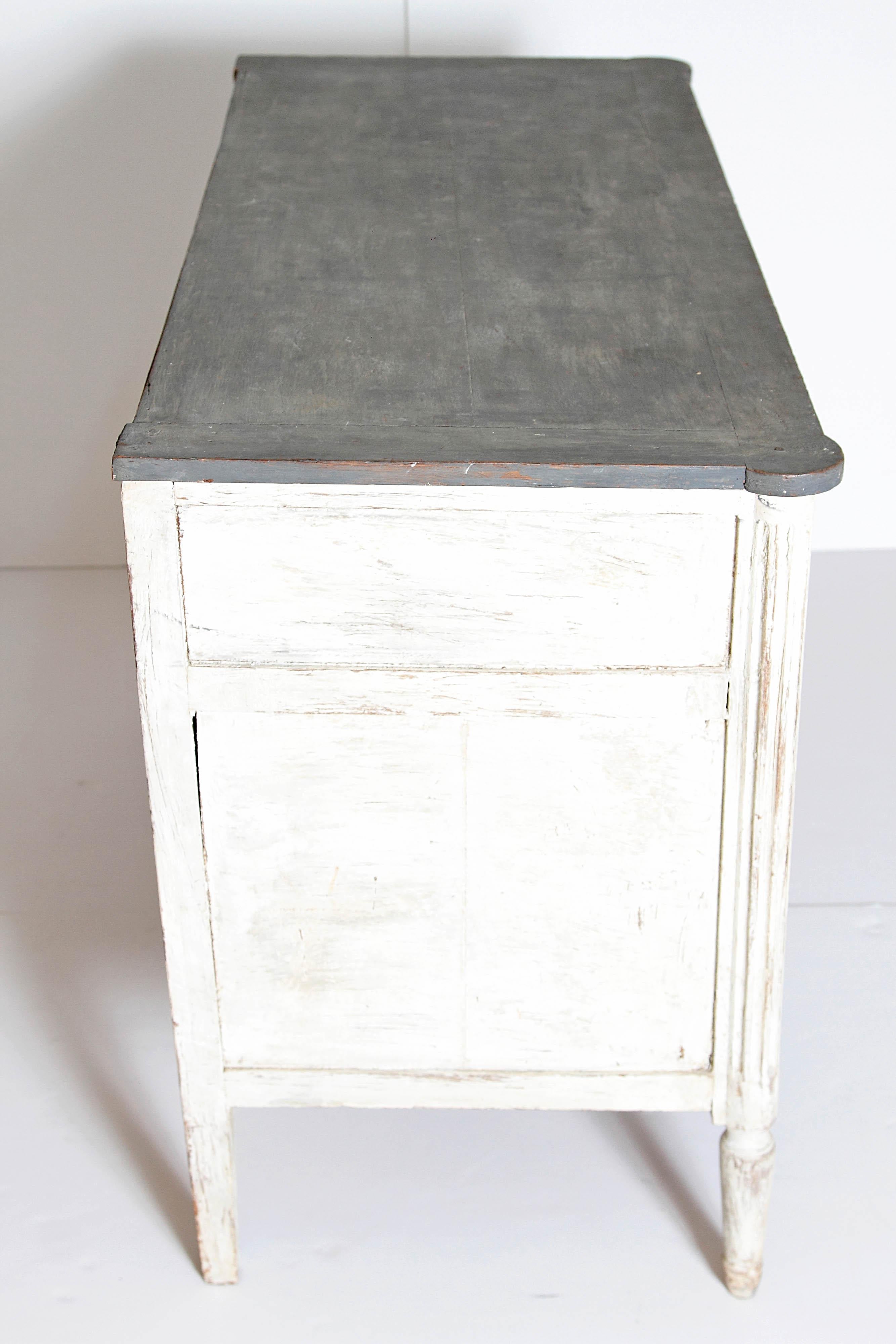 Antique French Louis XVI Style Chest of Drawers or Commode In Good Condition In Dallas, TX