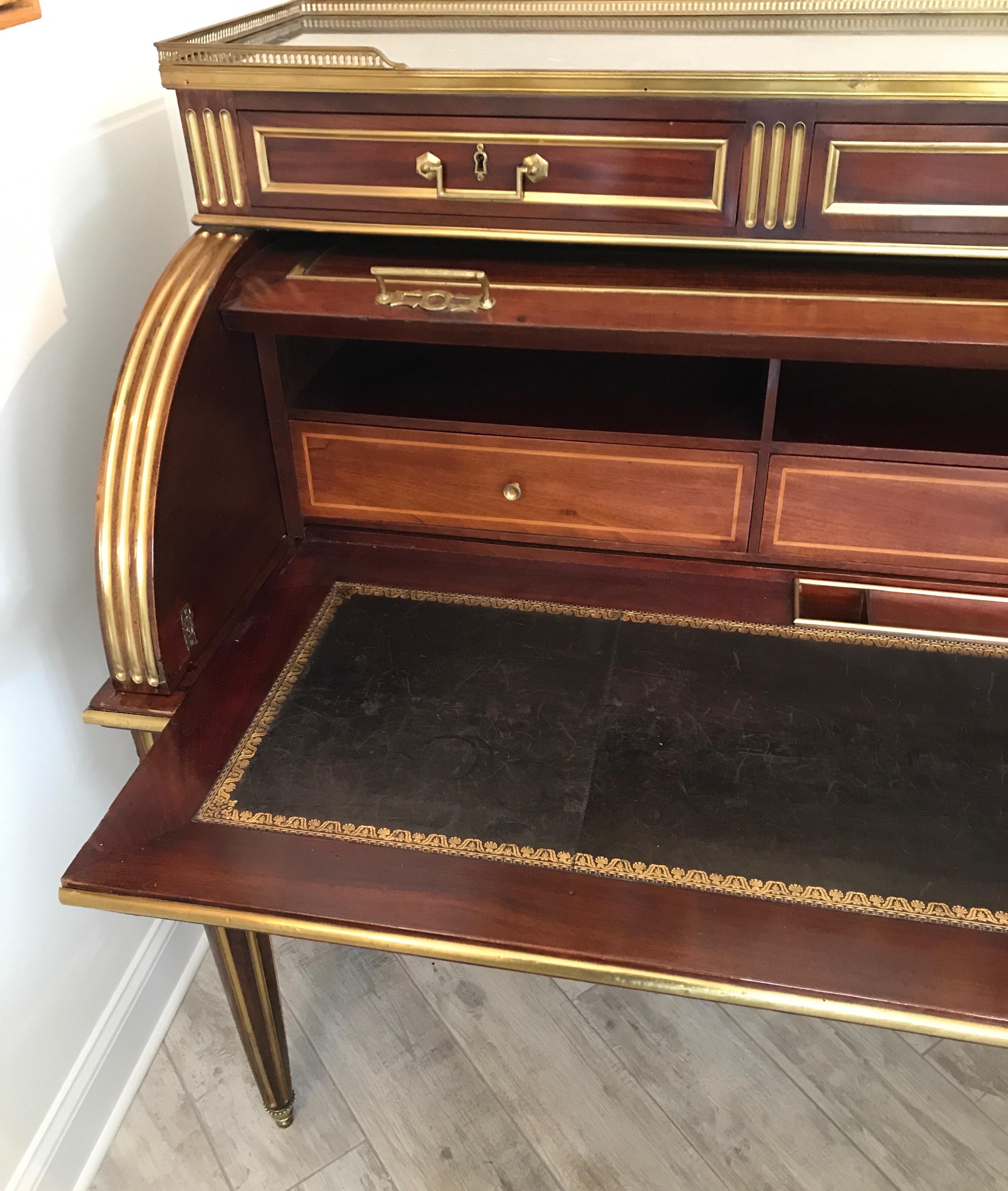 Antique French Louis XVI Style Cylinder Desk For Sale 1