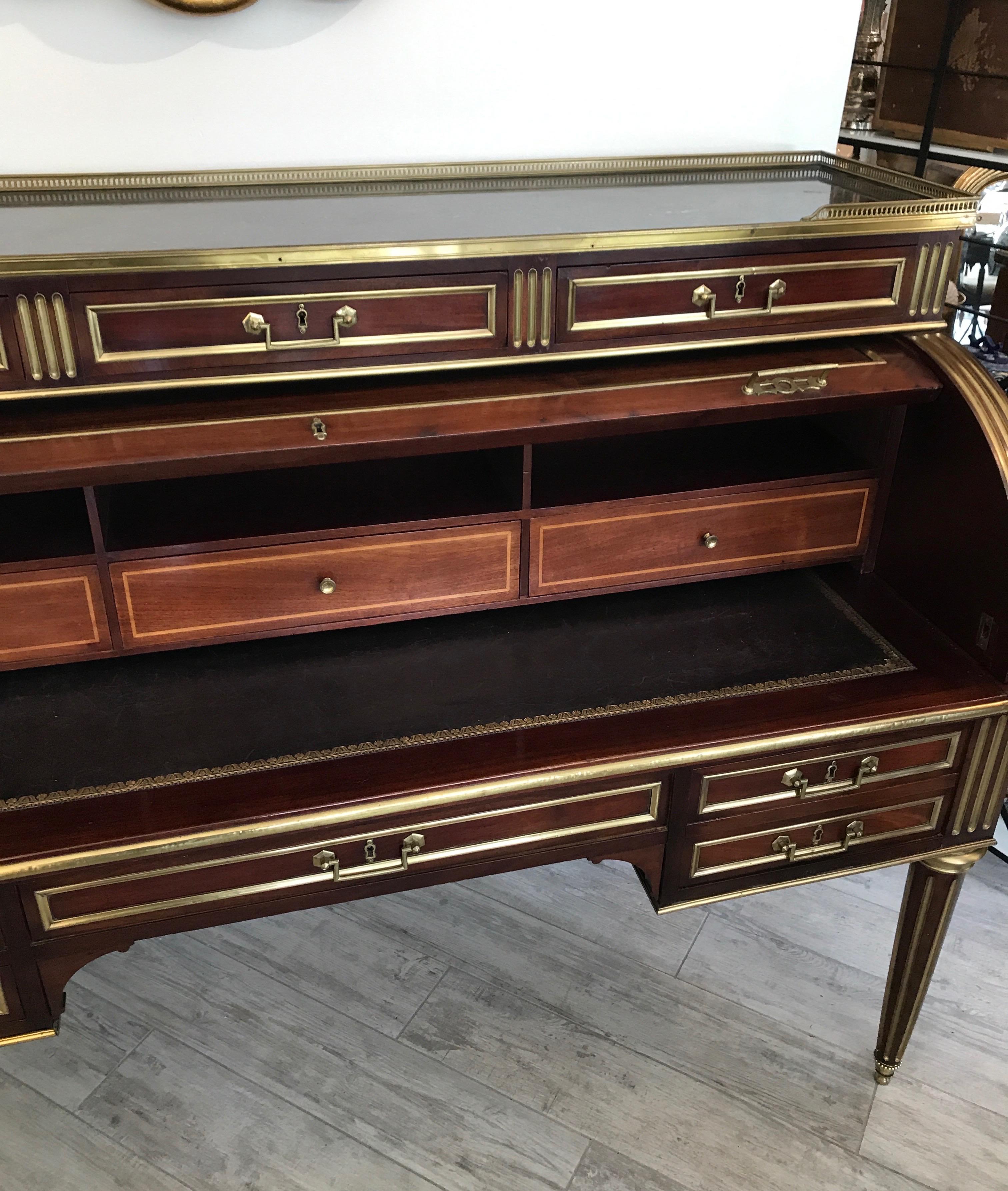 Antique French Louis XVI Style Cylinder Desk For Sale 4
