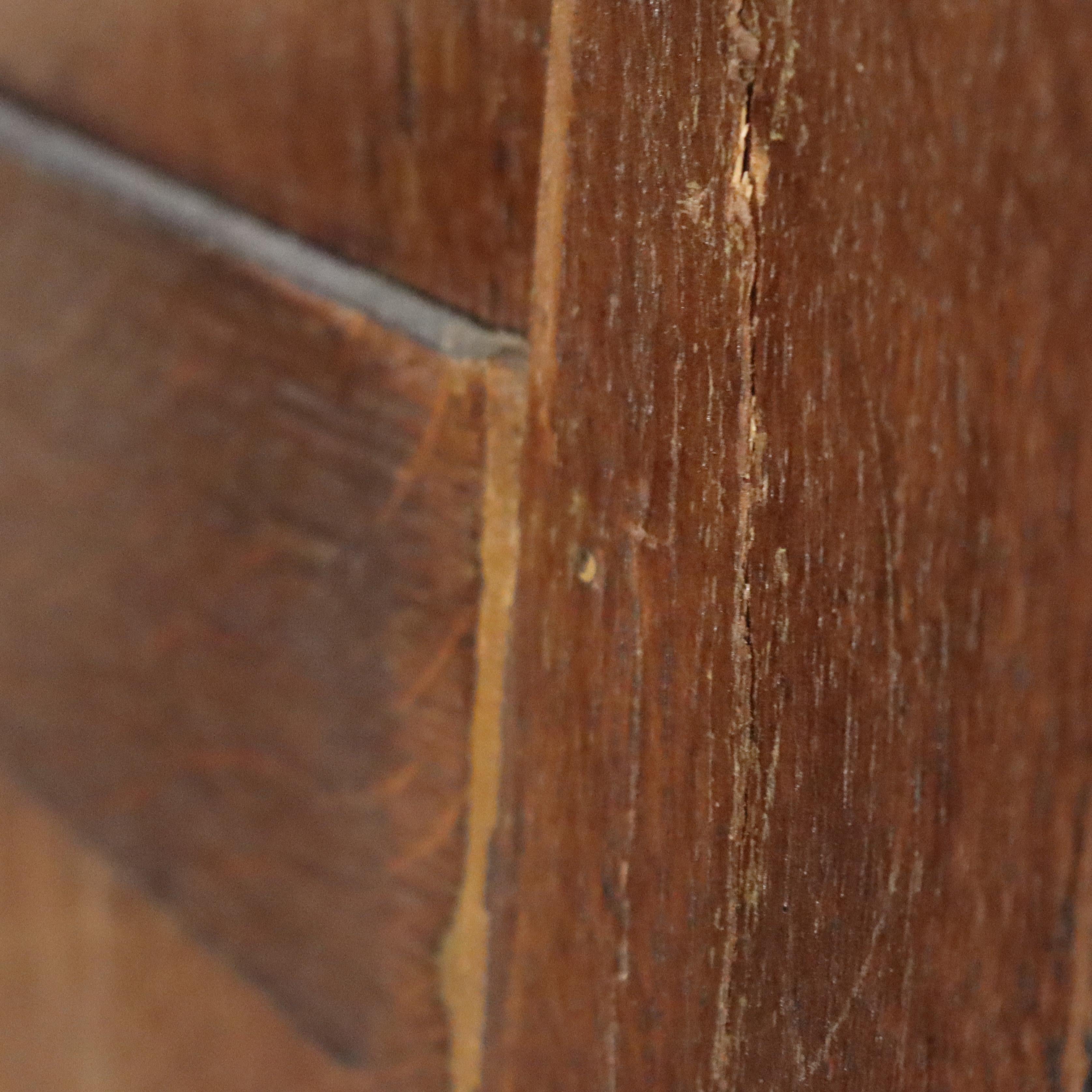 Antique French Louis XVI Style Ebonized & Gilt Bookcase With Ormolu Mounts 20thC en vente 8