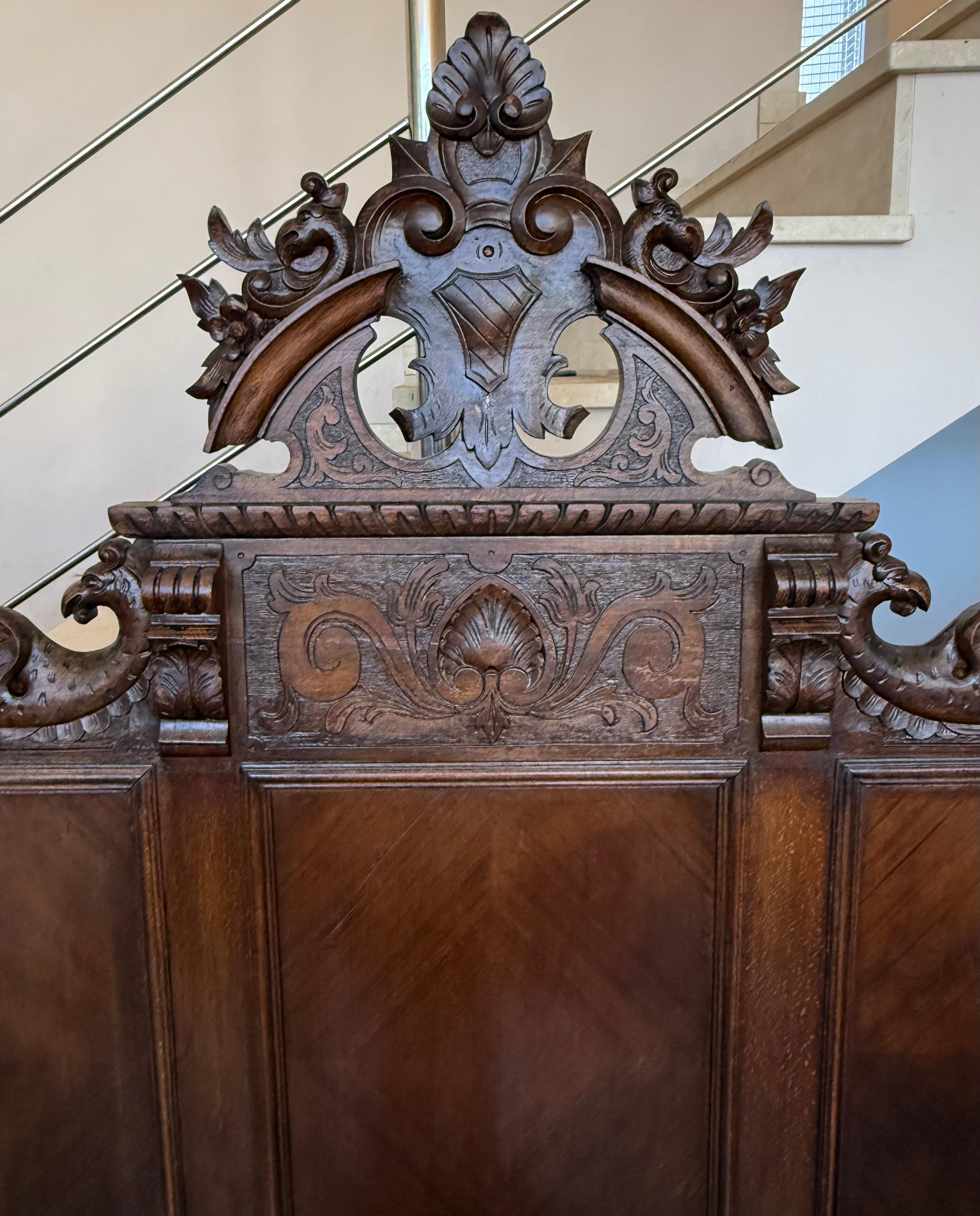 Antique French Louis XVI Full/Queen Size Rosewood Carved Bed Frame Baroque en vente 1