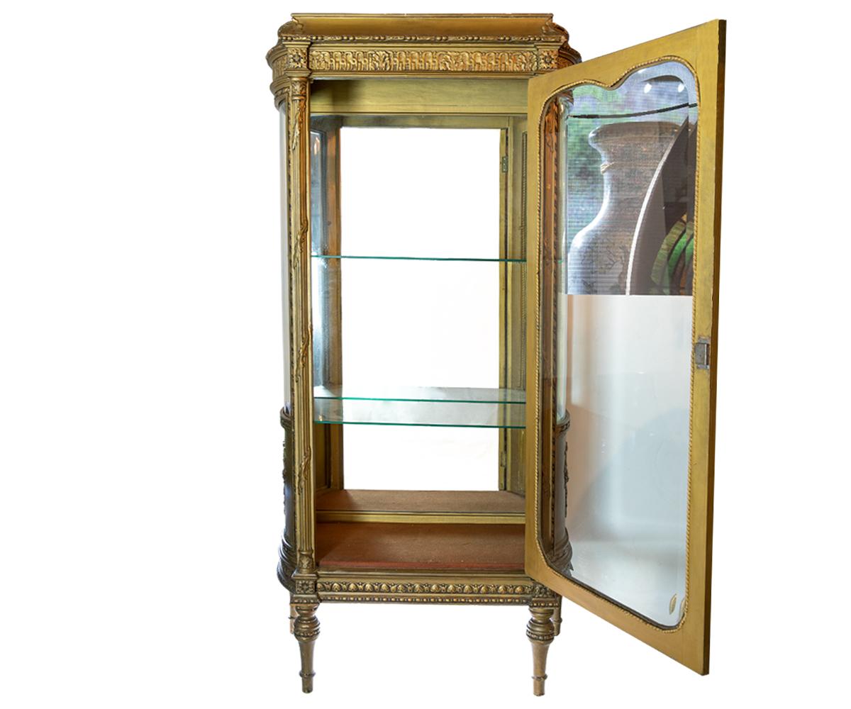 19th Century Antique French Louis XVI Style Gilded Vitrine / Display Cabinet For Sale
