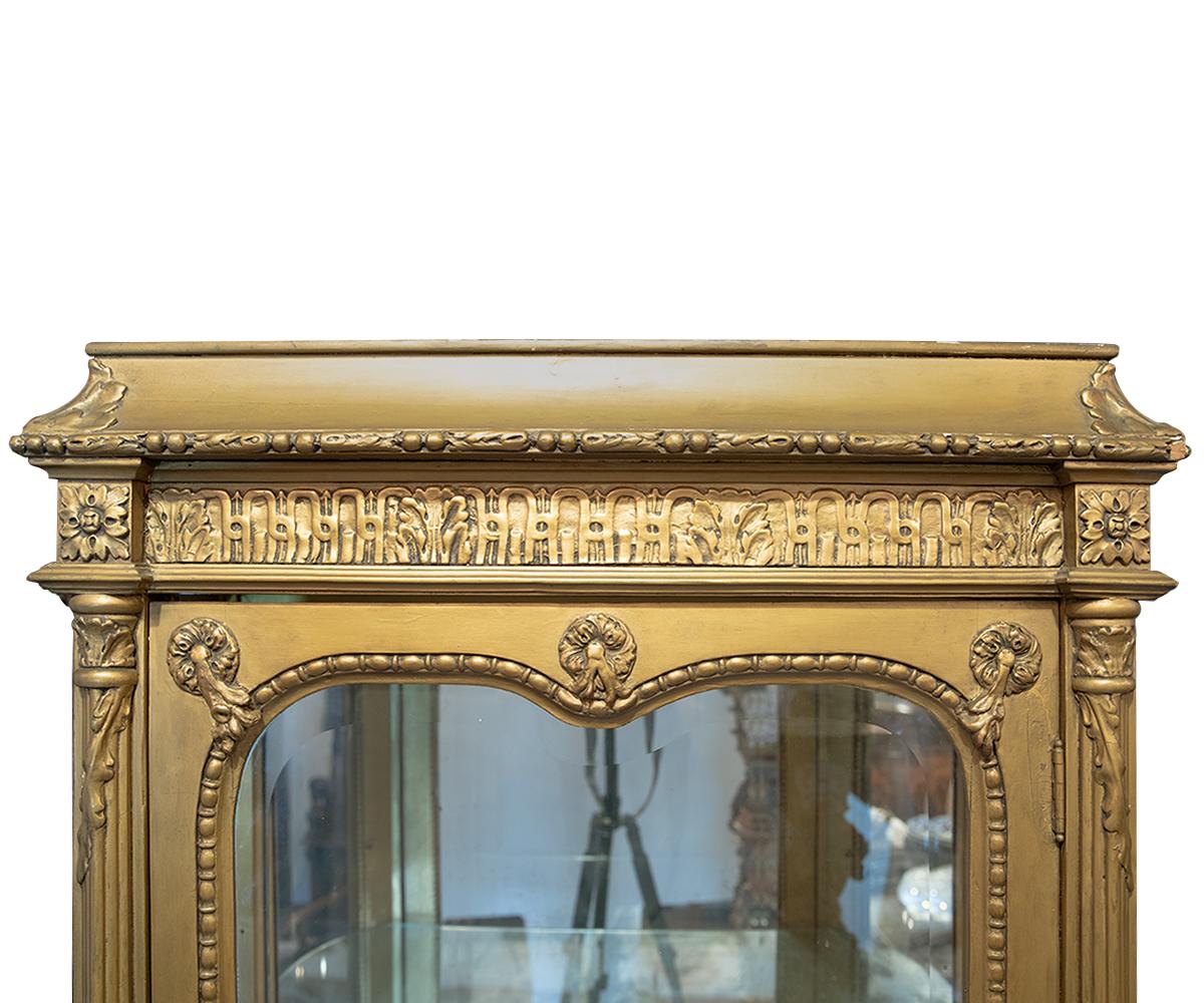Antique French Louis XVI Style Gilded Vitrine / Display Cabinet For Sale 1