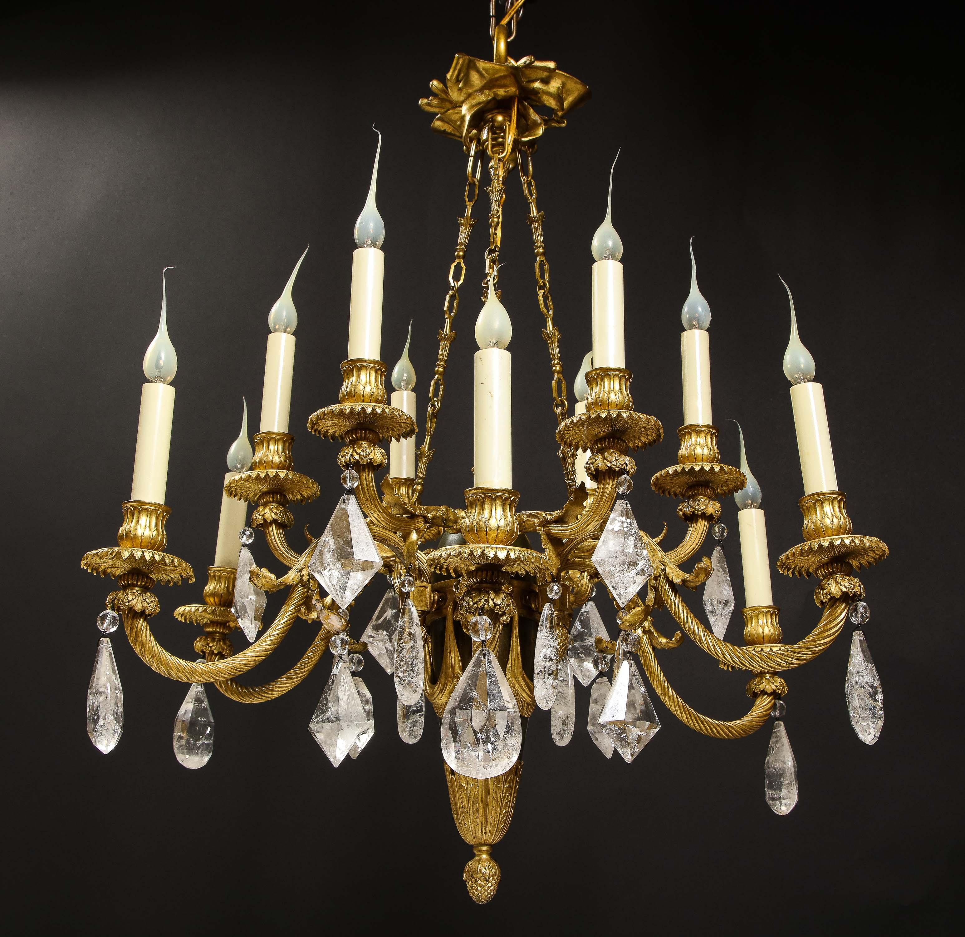Lustre ancien en cristal de roche de style Louis XVI en bronze patiné et doré en vente 5