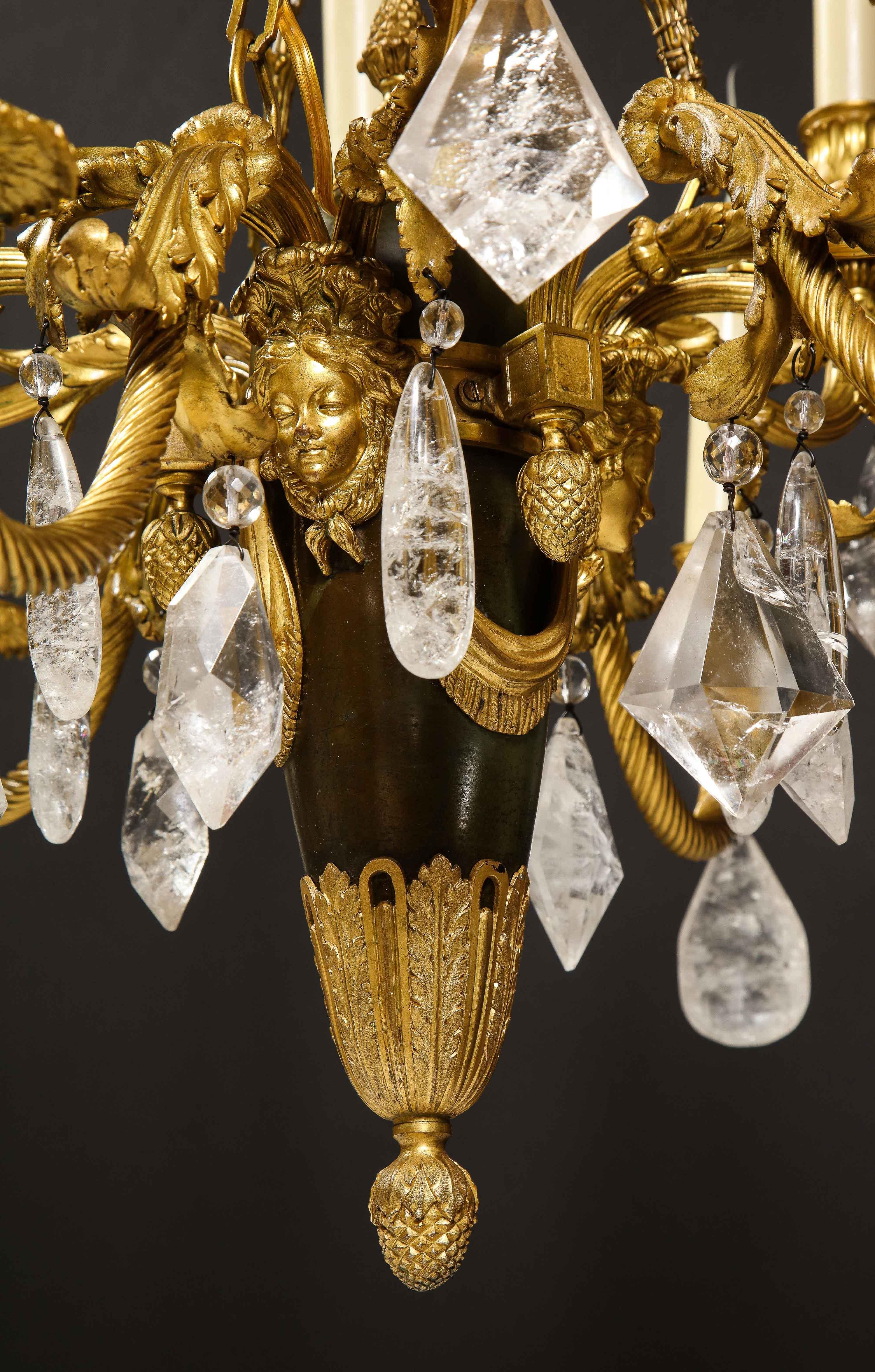 Lustre ancien en cristal de roche de style Louis XVI en bronze patiné et doré en vente 6
