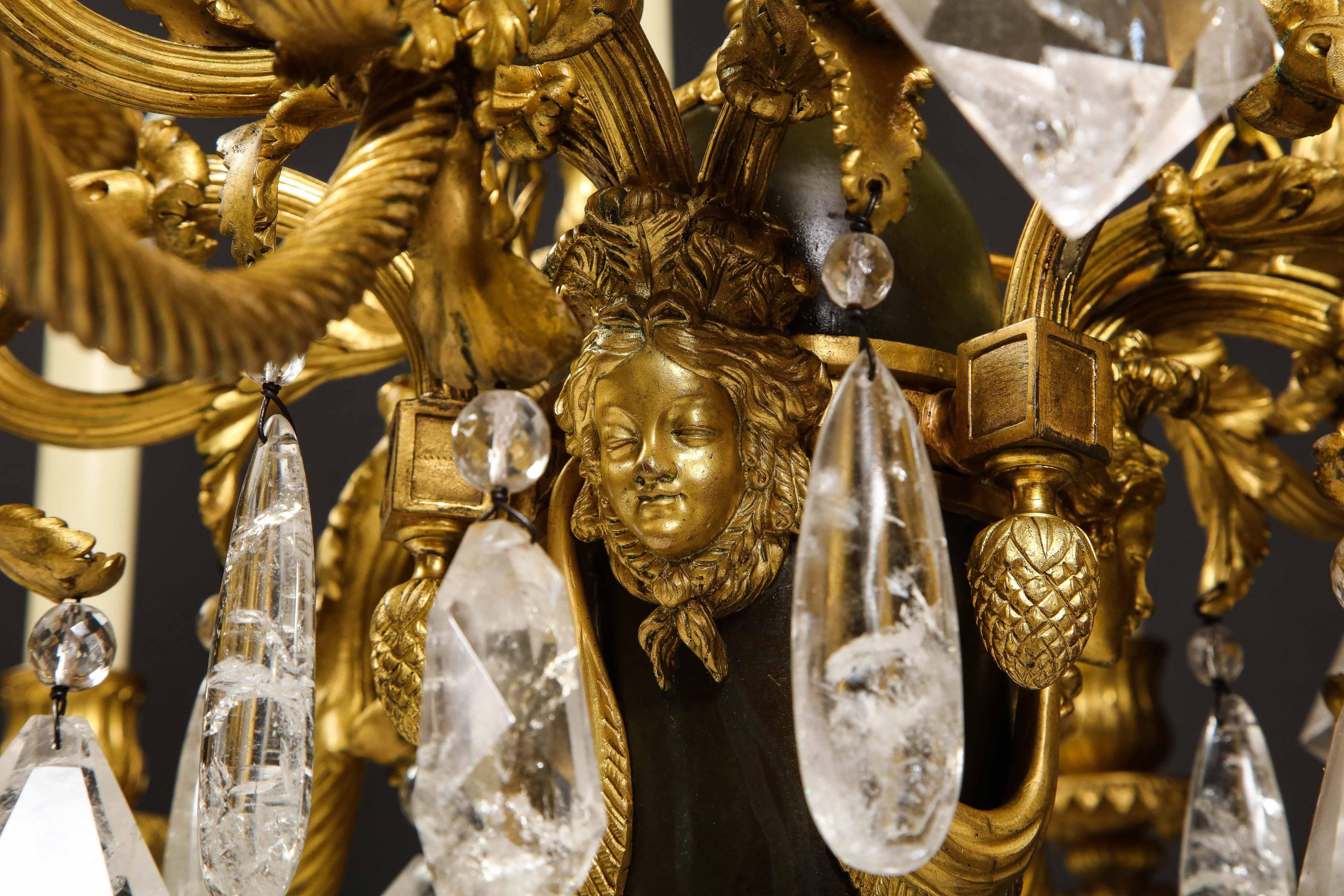 Lustre ancien en cristal de roche de style Louis XVI en bronze patiné et doré en vente 9
