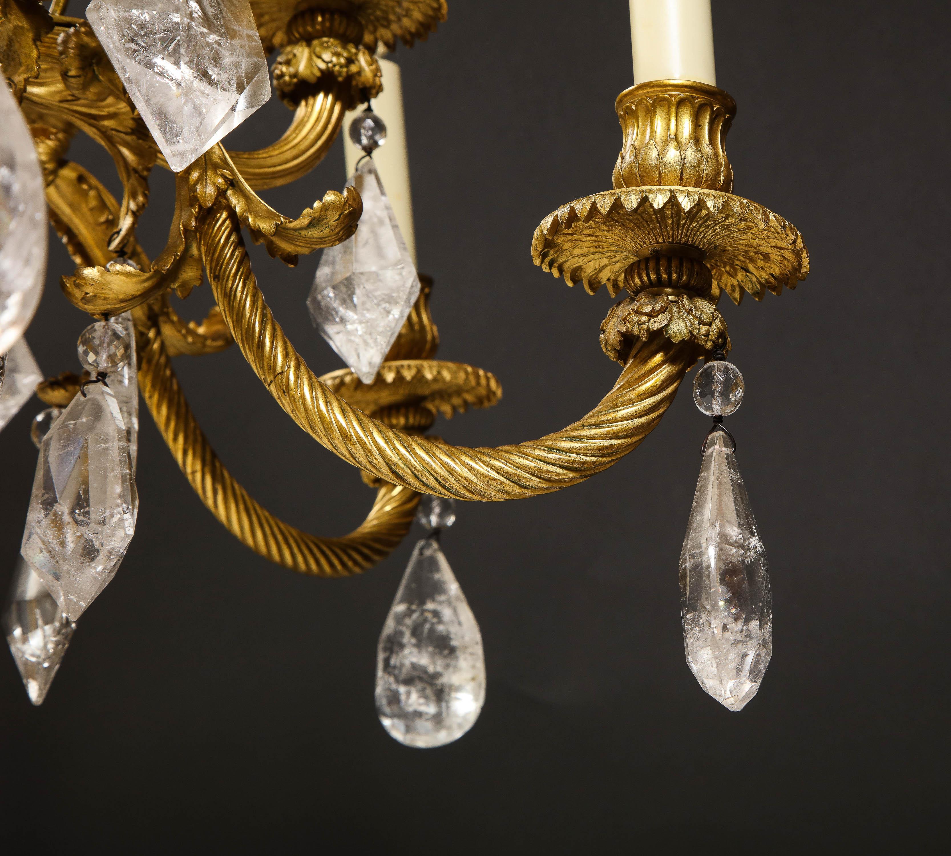 Lustre ancien en cristal de roche de style Louis XVI en bronze patiné et doré en vente 10