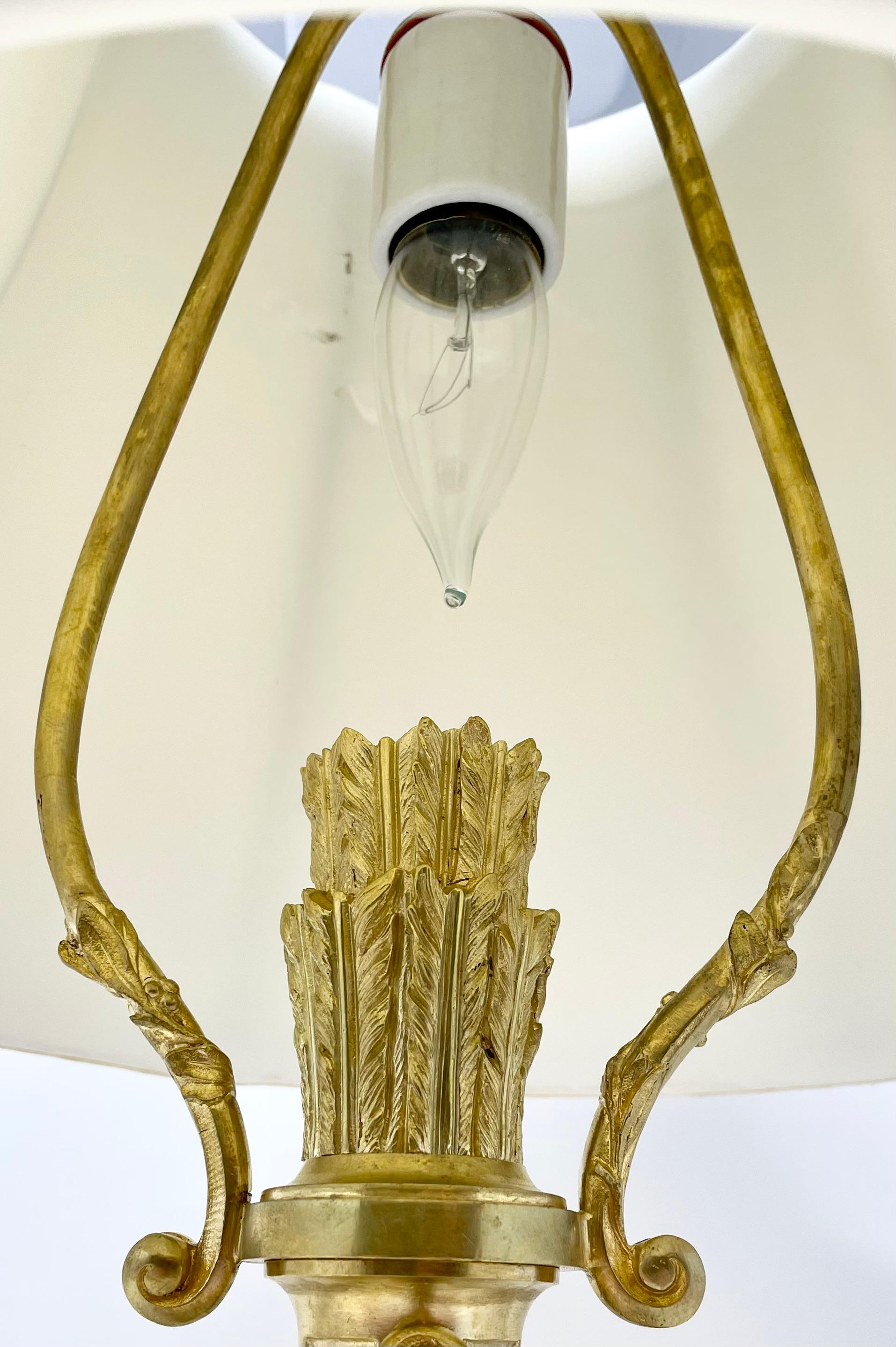 Antique French Louis XVI Style Gold Bronze Bouillotte Lamp, Circa 1900. For Sale 3