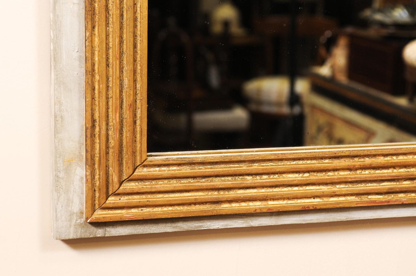 Antique French Louis XVI Style Gold Gilt Wood Painted Espejo Gris Suave en Bueno estado para la venta en Atlanta, GA