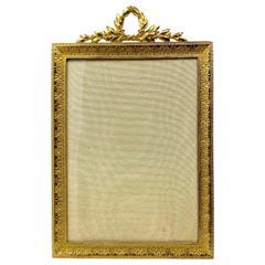 Antique French Louis XVI Style Handmade Bronze D
Oré Picture Frame, circa 1890 Antique French Louis XVI Style Handmade Bronze D
Oré Picture Frame, circa 1890