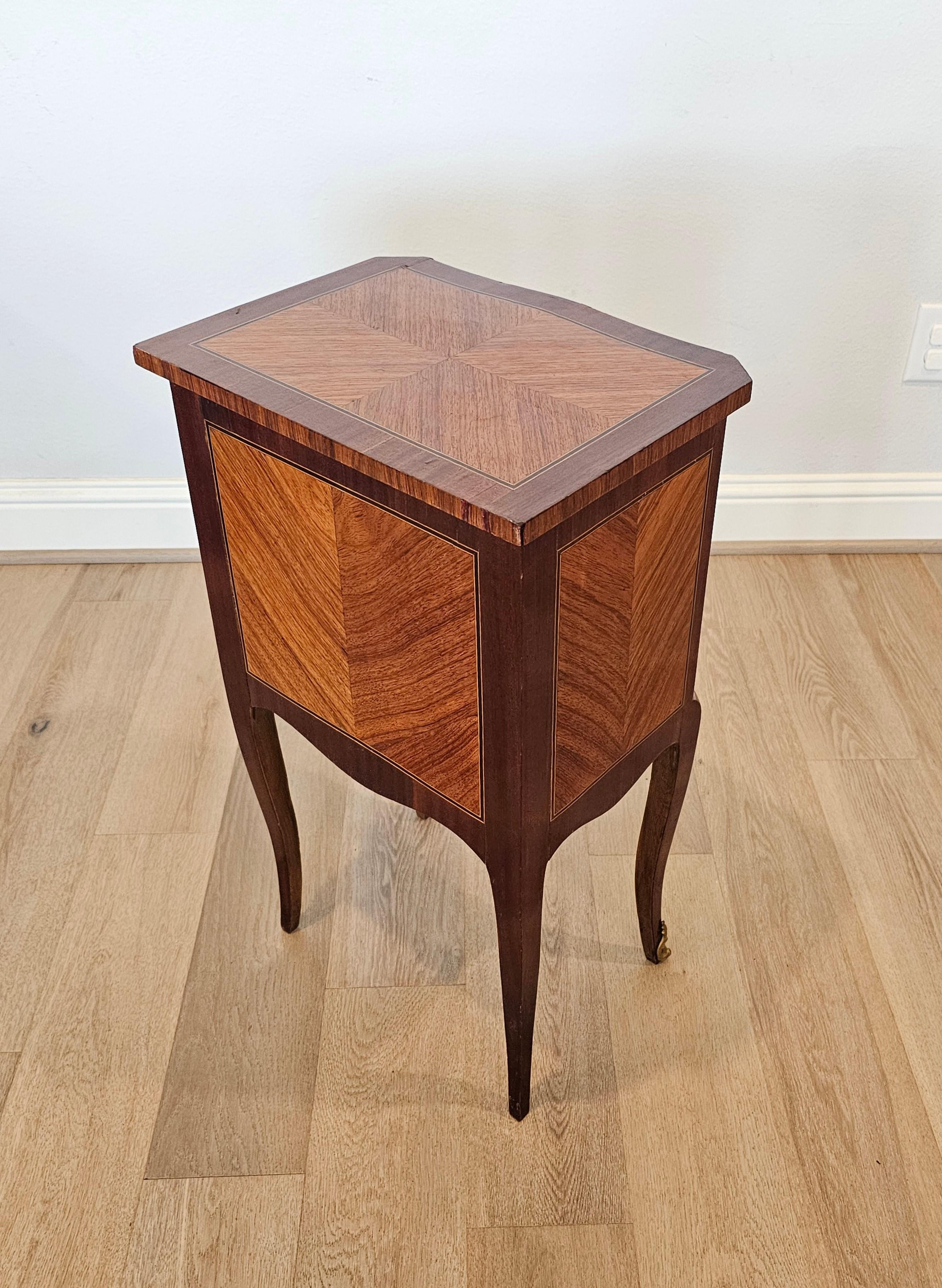 Antique French Louis XVI Style Kingwood Parquetry Mirrored Nightstand End Table For Sale 10