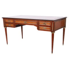 Antique French Louis XVI Style Leather Top Desk (Scrivania in pelle)