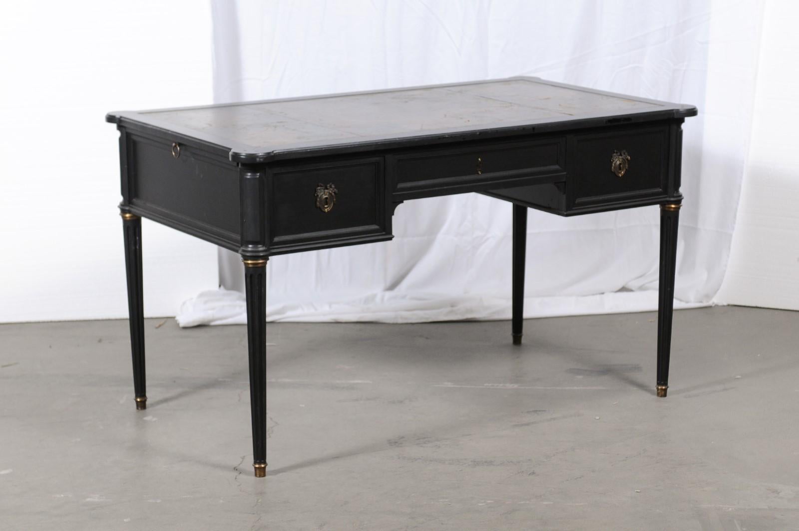 Antique French Louis XVI-Style Library Desk For Sale 4