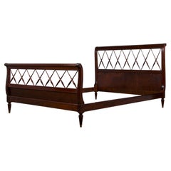 Antique French Louis XVI Style Mahogany Full Size Bedframe (struttura per letto matrimoniale)