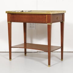 Ancienne table d'appoint Rafraichissoir française de style Louis XVI en acajou