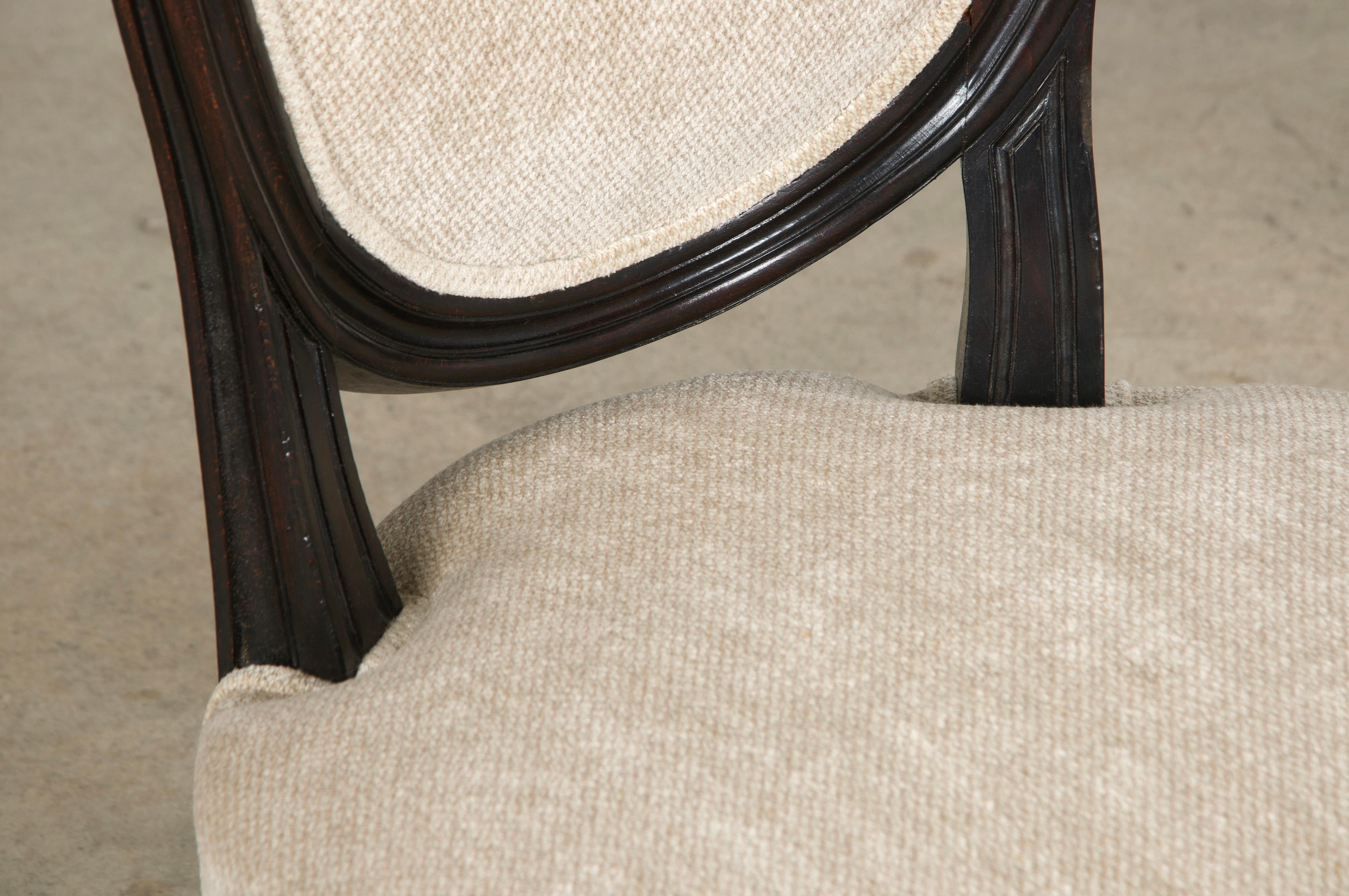 Ciniglia Antique French Louis XVI Style Maple Side Chairs in Beige Chenille - A Pair in vendita