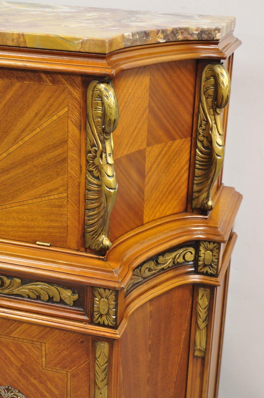 Ancienne commode haute de style Louis XVI en bois de satin avec cygnes en vente 5