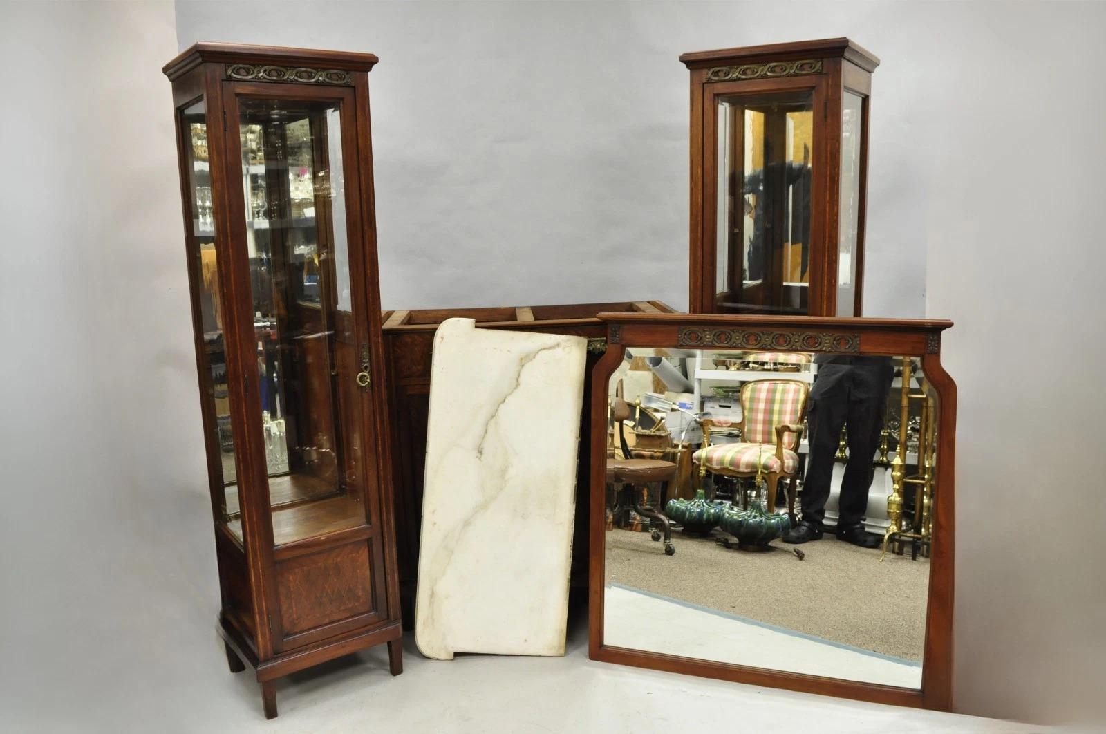 Antique French Louis XVI Style Marquetry Inlay Sideboard Buffet Curio Cabinet For Sale 6