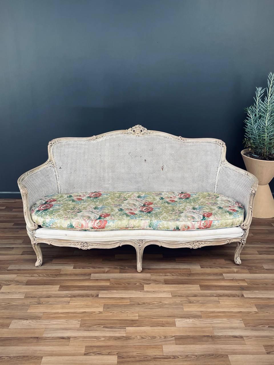 Antique French Louis XVI Style Painted And Caned Settee In Good Condition In Los Angeles, CA