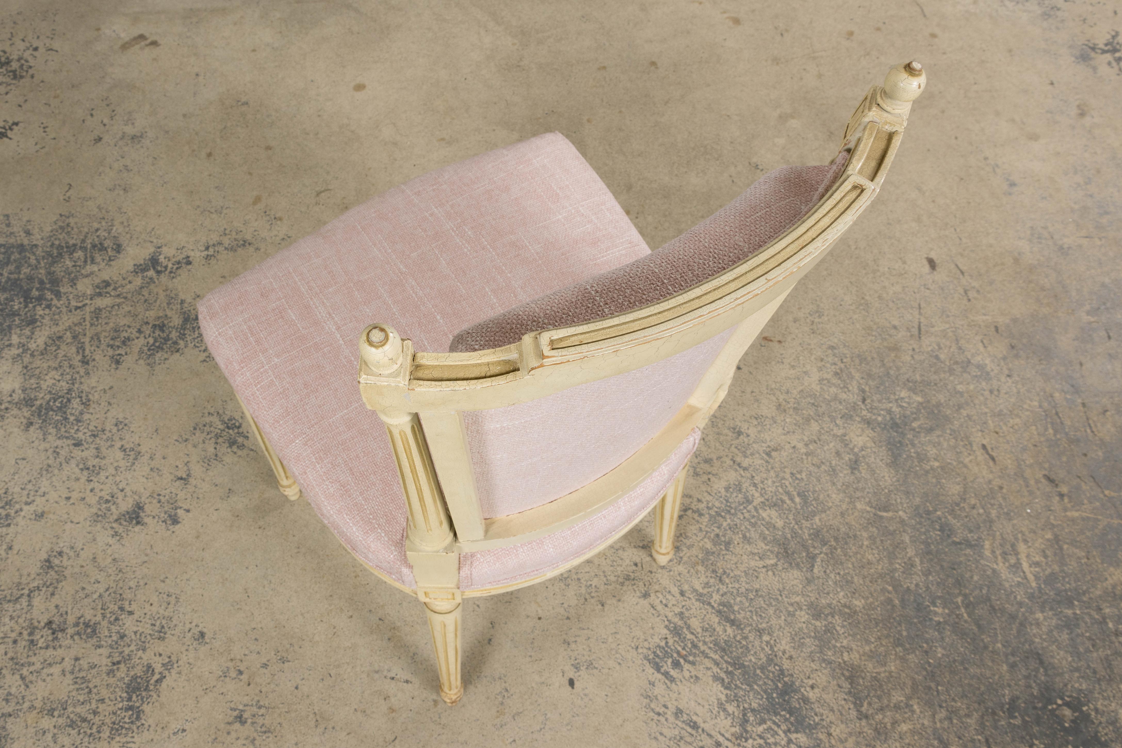 Antique French Louis XVI Style Painted Dining Chairs in Blush Pink - Set von 6 im Angebot 9