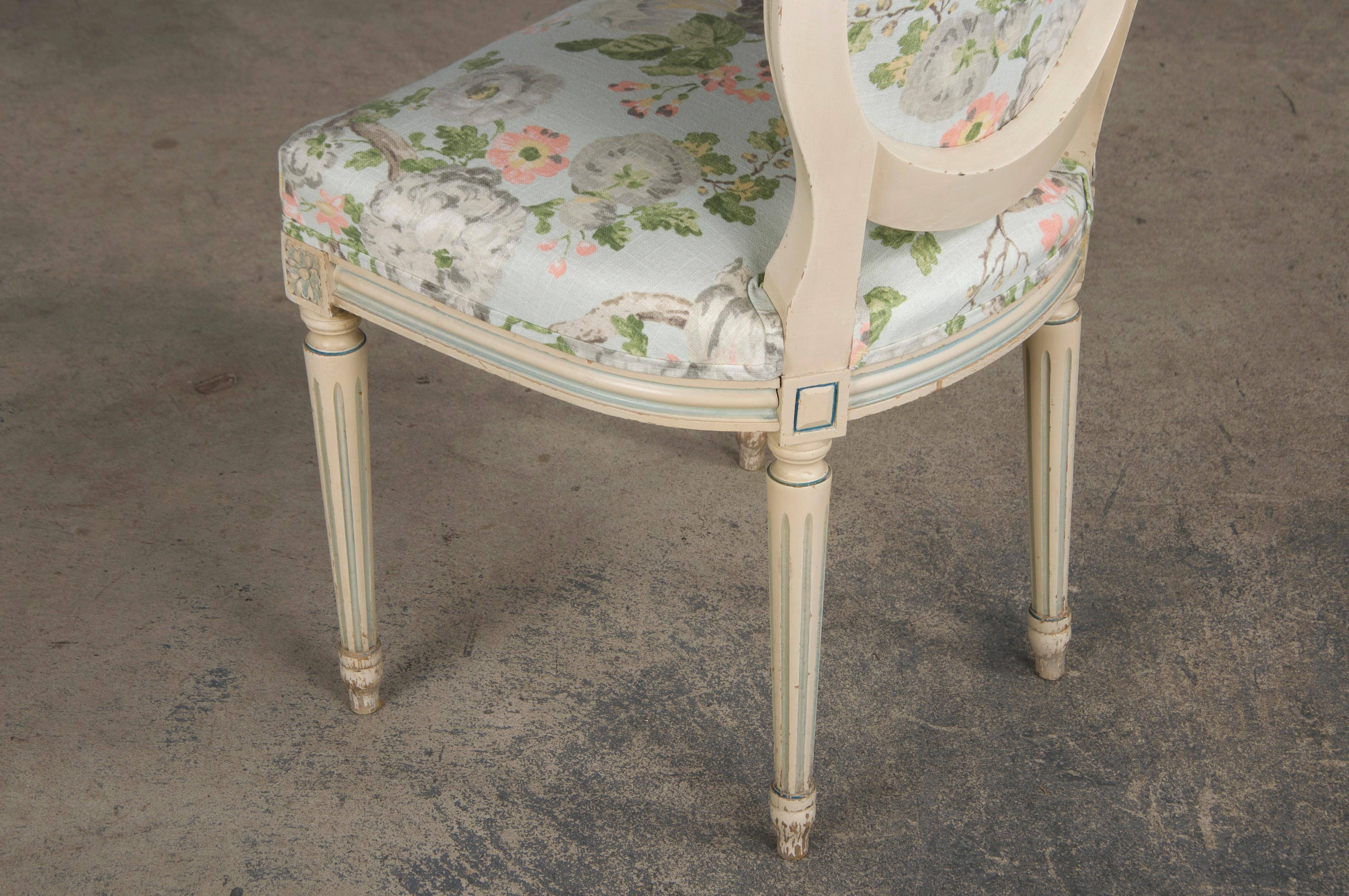Antique French Louis XVI Style Painted Side Chair W/ Floral Linen 5