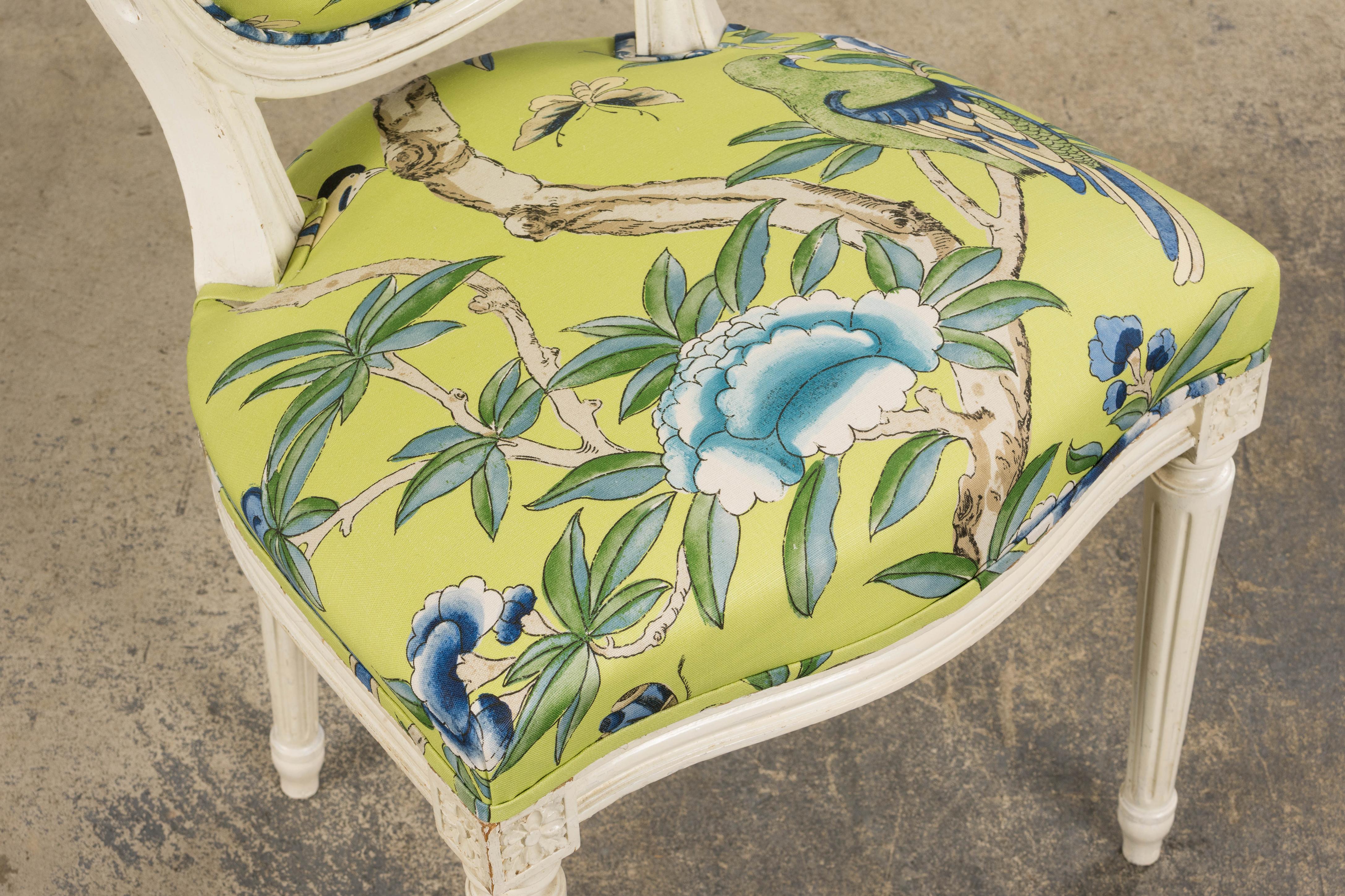 Antique French Louis XVI Style Painted Side Chairs in Green Chinoiseries Fabric For Sale 3