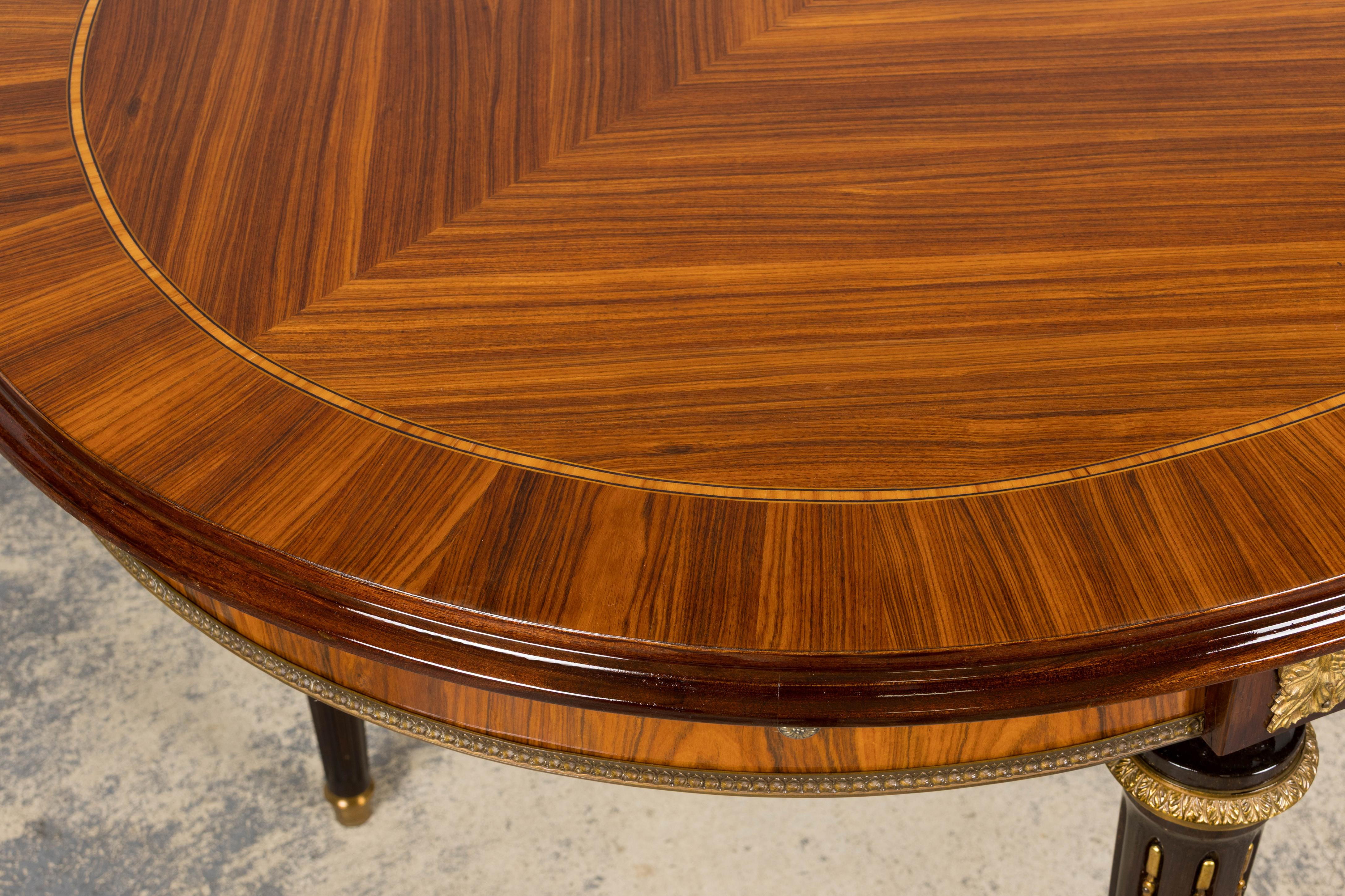 Antique French Louis XVI Style Rosewood Dining Table with Floral Inlay For Sale 4