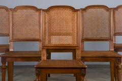 Anciennes chaises de salle à manger en noyer et cannage de style Louis XVI - Lot de 6