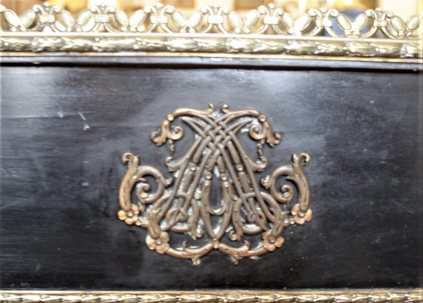 Antike Französisch Louis XVI Stil Ebonized Jardinière Tisch mit Inset Plaque oben im Angebot 4