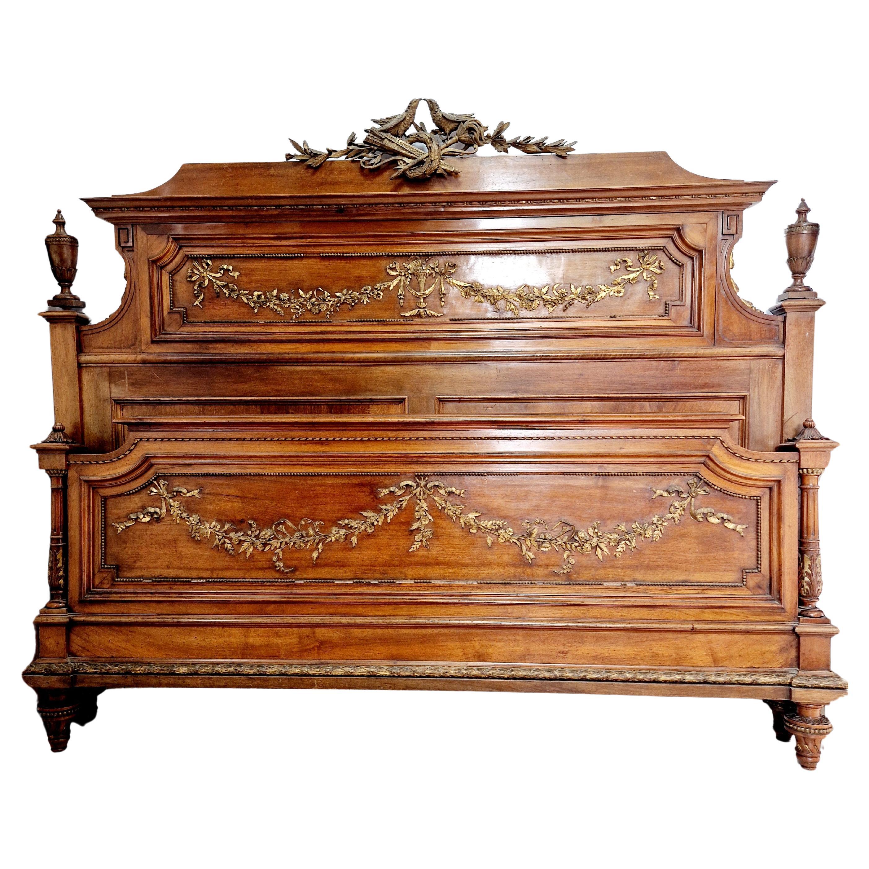 Antique French Luis XVI Cama Super King Size en venta
